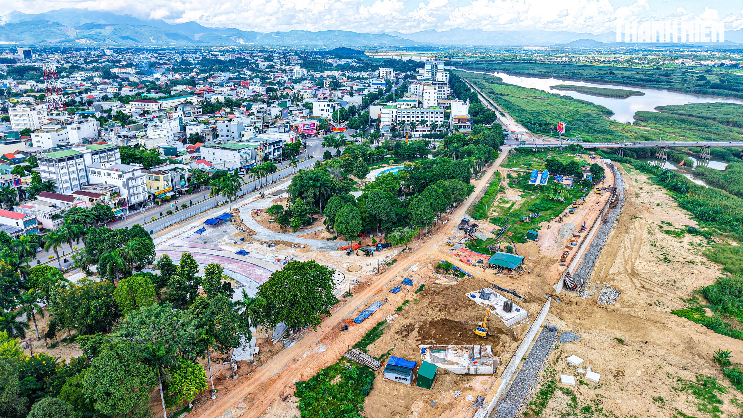 Cận cảnh dự án kè 380 tỉ đồng bên sông Trà Khúc ‘chạy nước rút’- Ảnh 3.