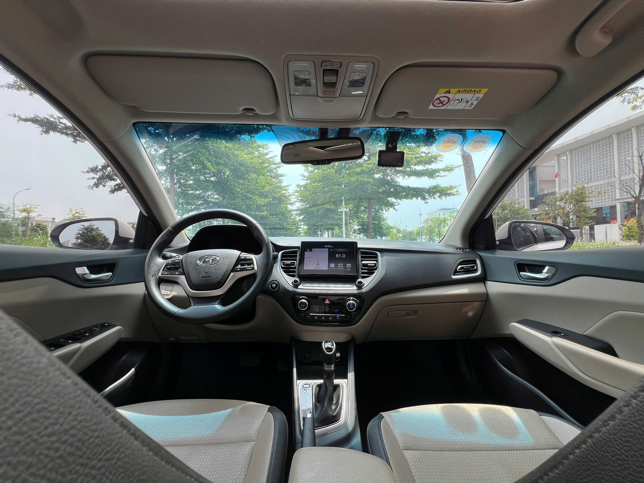 Hyundai Accent sử dụng 3 năm, giá 420 triệu có đáng cân nhắc? - Ảnh 3.