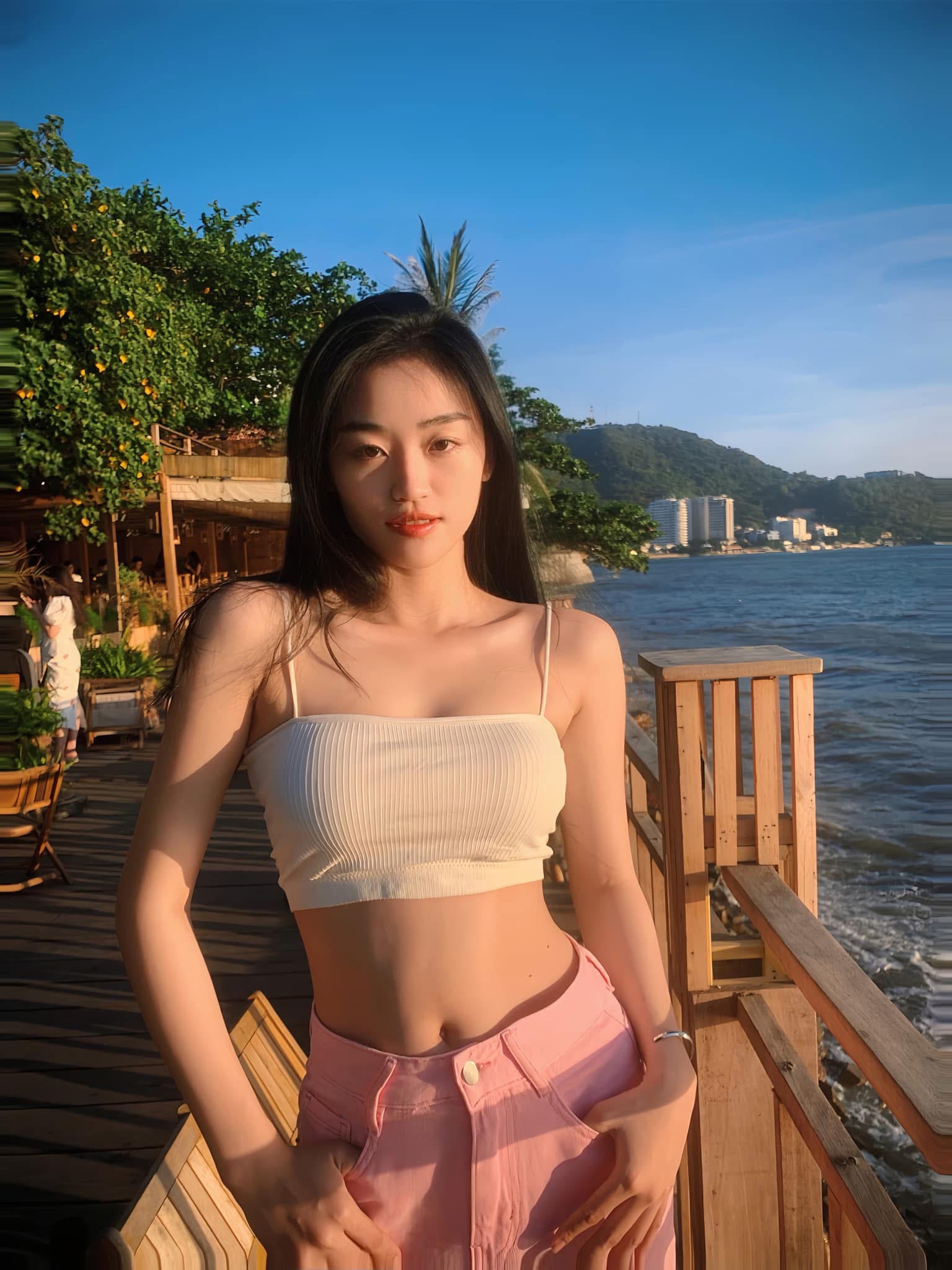 Nhan sắc đời thường của cô gái đăng quang Miss Grand Vietnam 2025 - Ảnh 5.