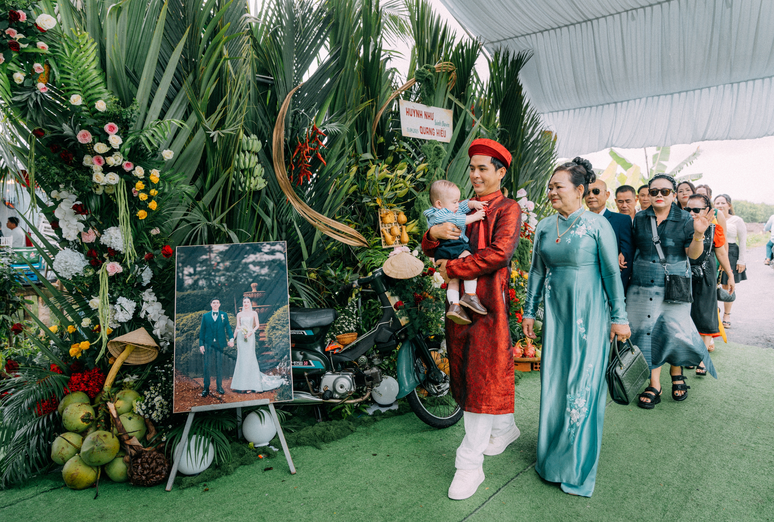 Lễ vu quy phong cách miệt vườn của Hồ Quang Hiếu và vợ người mẫu - Ảnh 2.