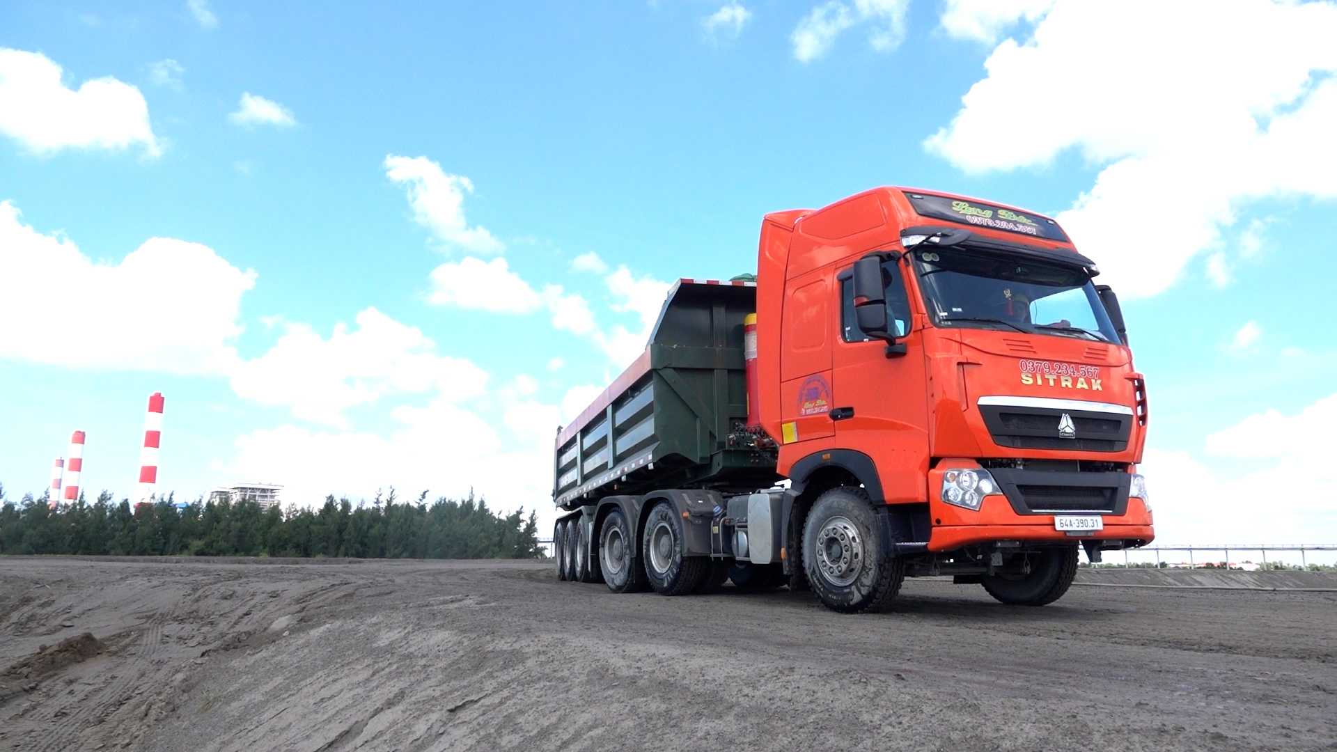 Bãi tro xỉ trở thành mỏ vật liệu triệu USD ở miền Tây- Ảnh 7. Bãi tro xỉ trở thành mỏ vật liệu triệu USD ở miền Tây- Ảnh 7.