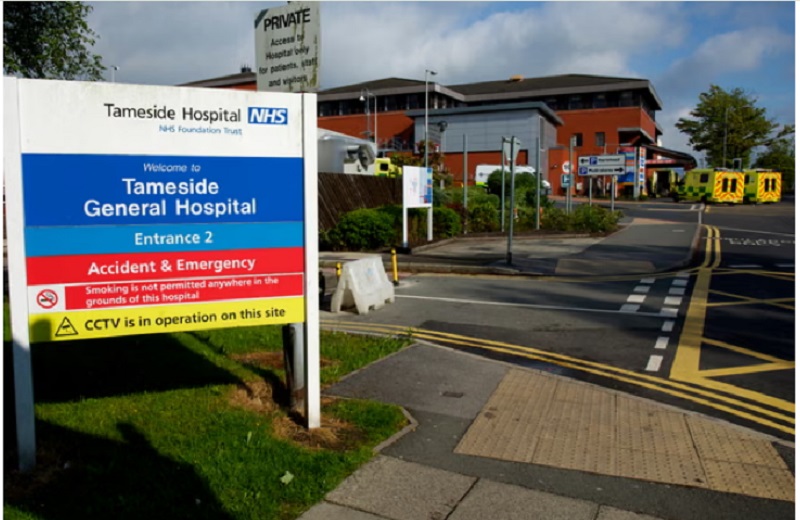 Bác sĩ bỏ bệnh nhân giữa ca phẫu thuật để quan hệ tình dục với y tá - Ảnh 1.