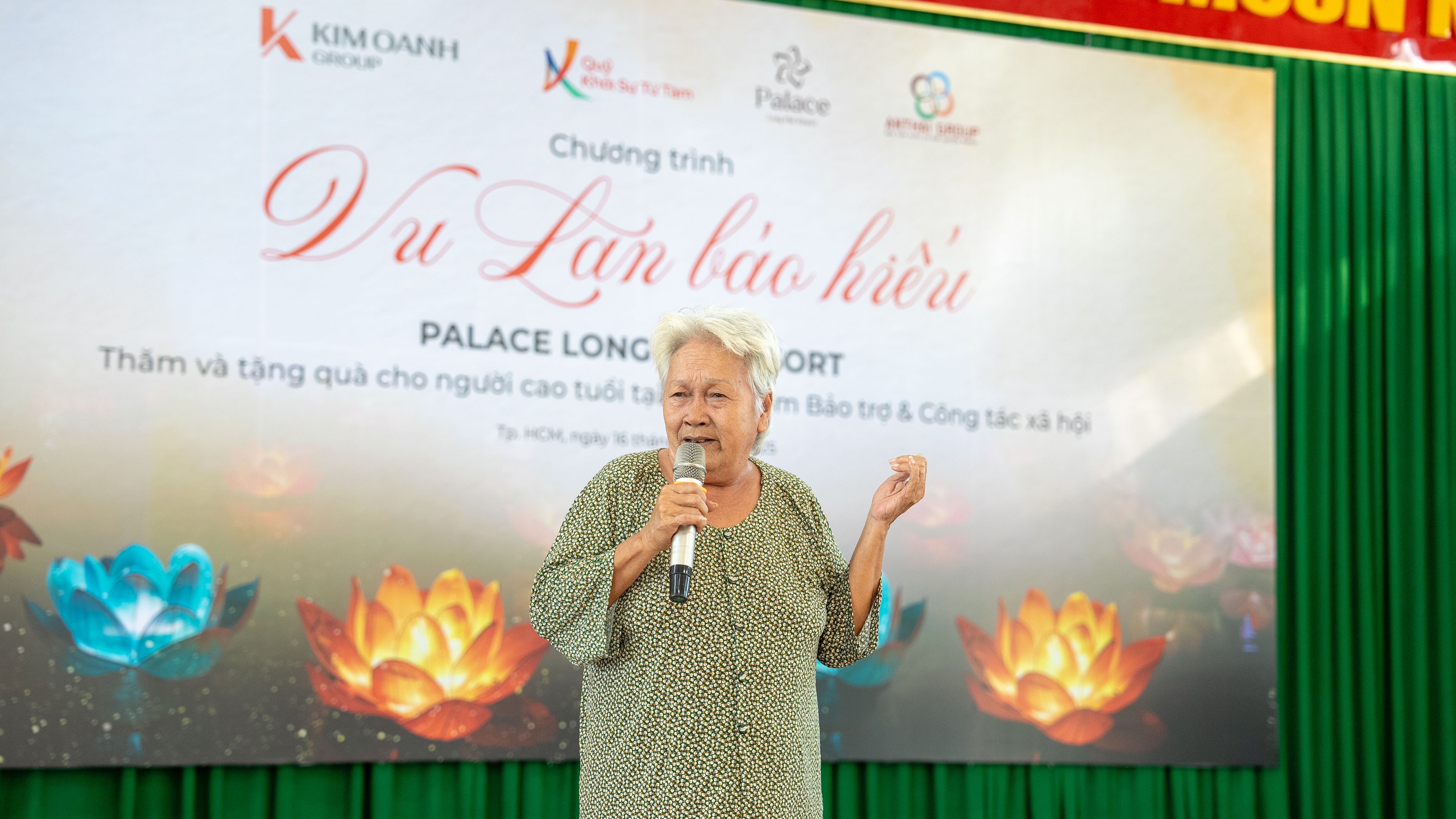 Kim Oanh Group lan tỏa yêu thương đến gần 1.000 cụ già neo đơn mùa Vu lan - Ảnh 2.