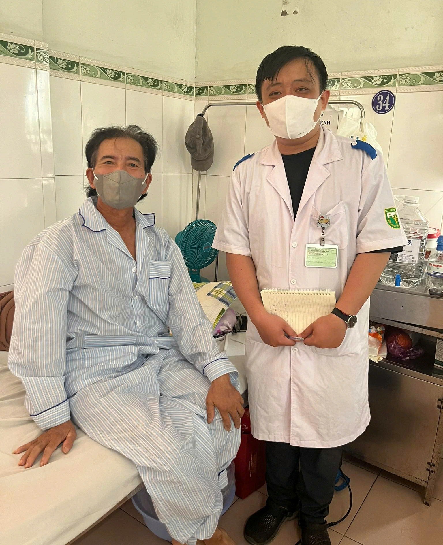 Bác sĩ nội trú nói về lý do chọn con đường gian nan, nhiều áp lực- Ảnh 2. Bác sĩ nội trú nói về lý do chọn con đường gian nan, nhiều áp lực- Ảnh 2.