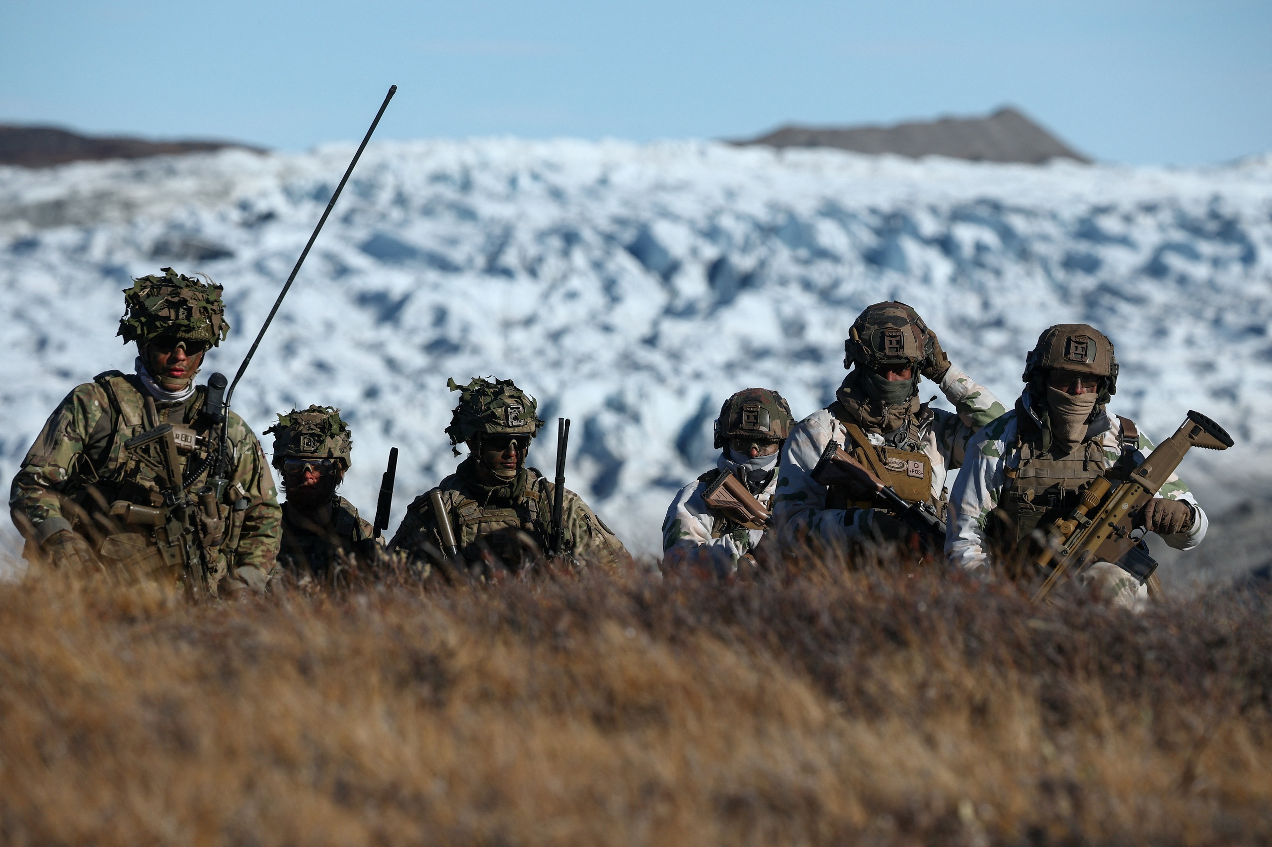Đan Mạch tập trận rầm rộ ở Greenland, không mời Mỹ dự - Ảnh 1.