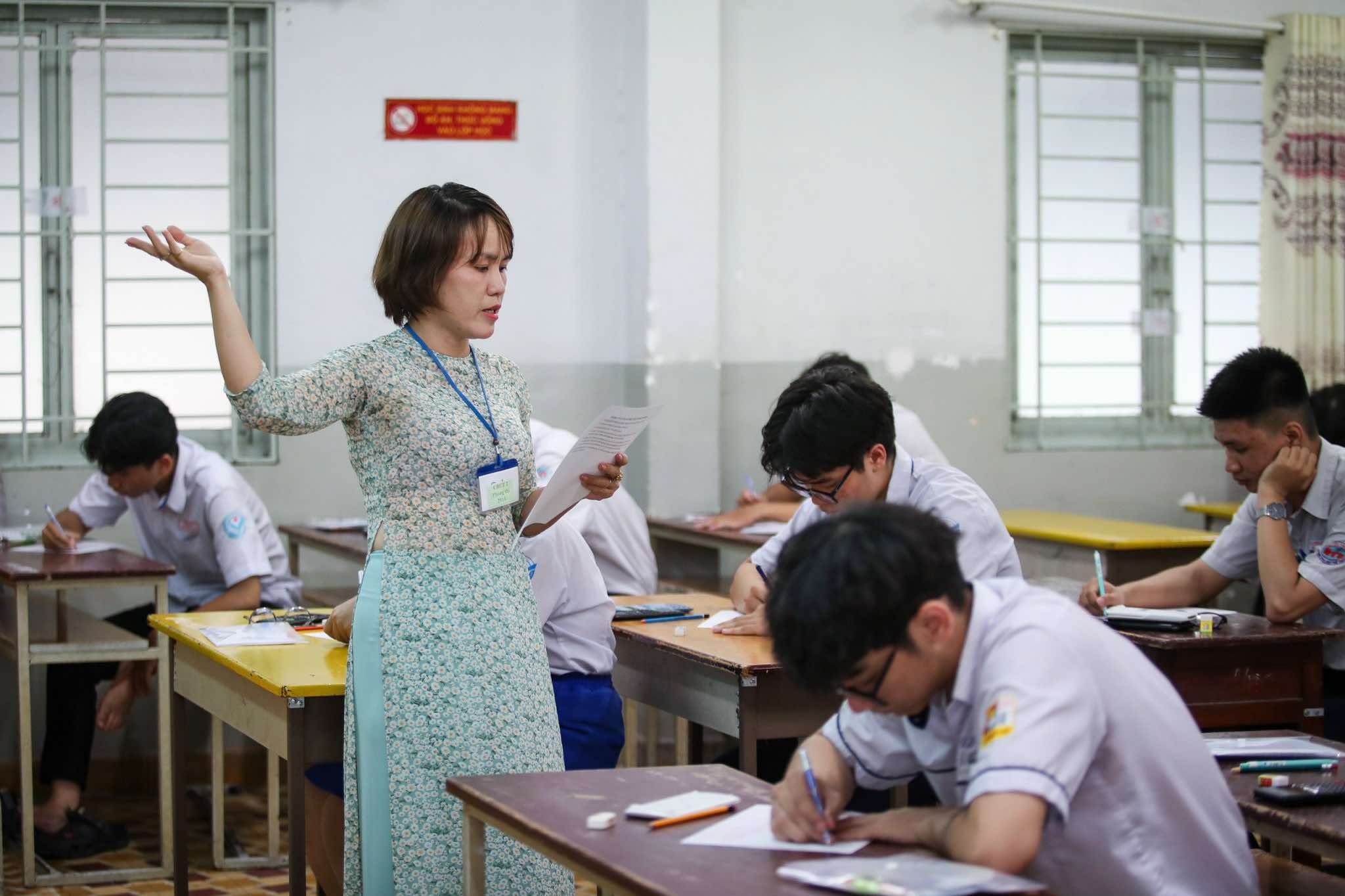 Xét học bạ vào đại học, có nên duy trì? - Ảnh 1.