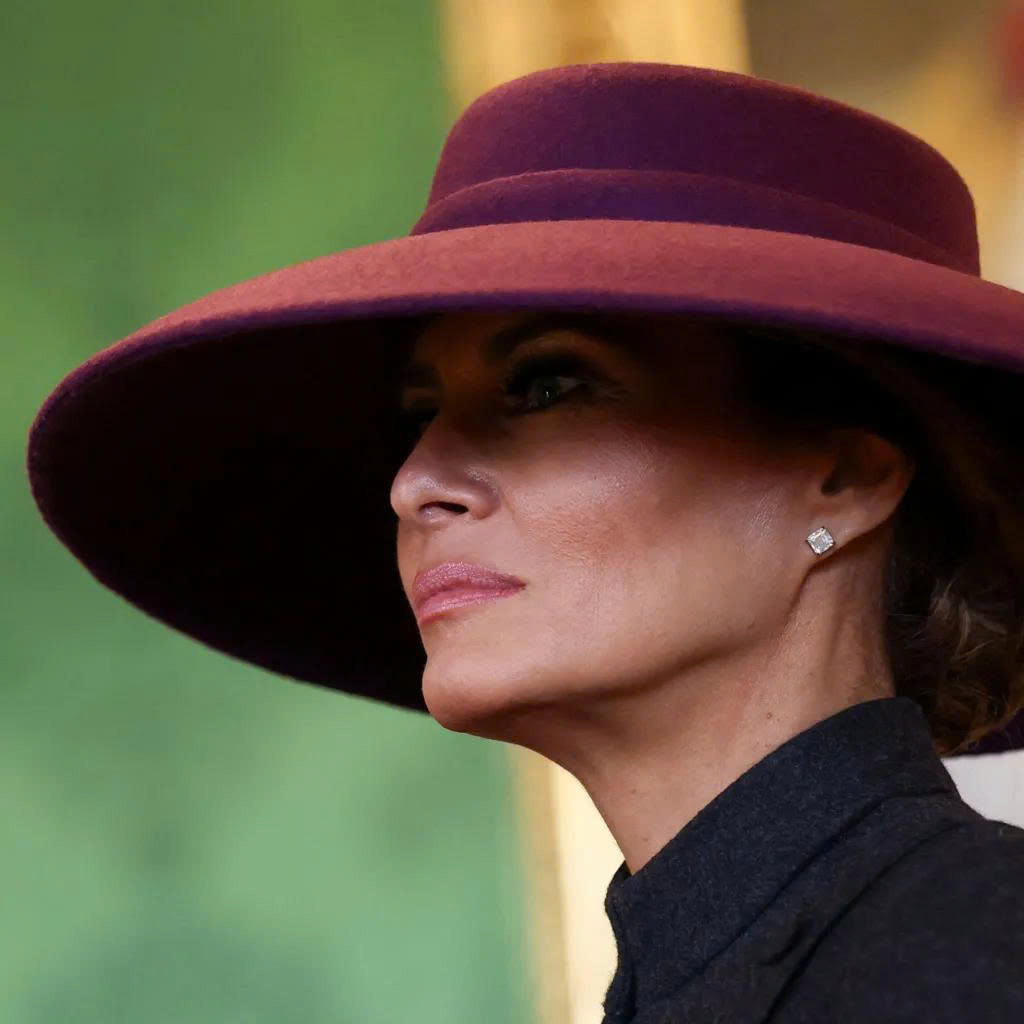 Cuộc 'đối đầu' về thời trang giữa Melania Trump và Công nương Kate - Ảnh 2.