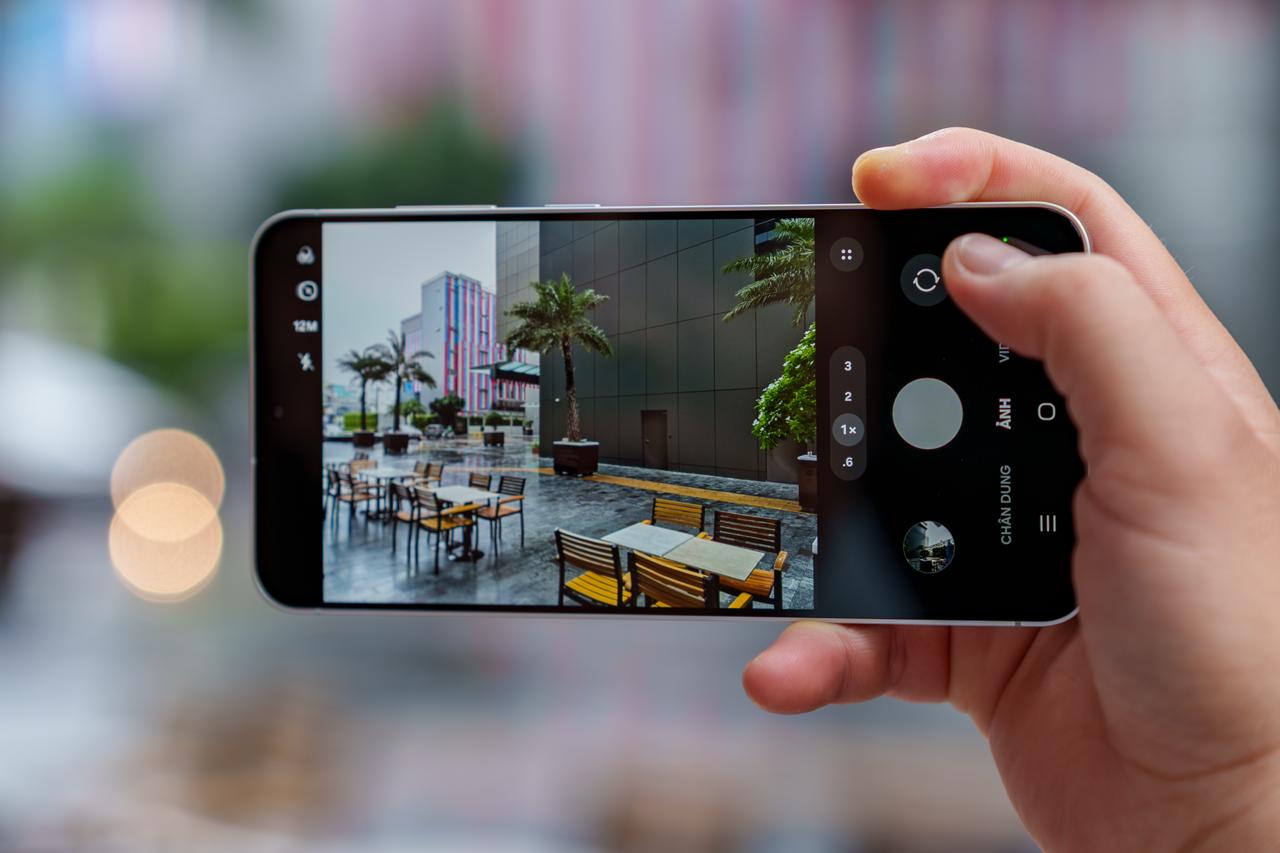Trải nghiệm chụp ảnh trên Galaxy S25 FE: đa dạng bối cảnh, tiệm cận flagship - Ảnh 1.