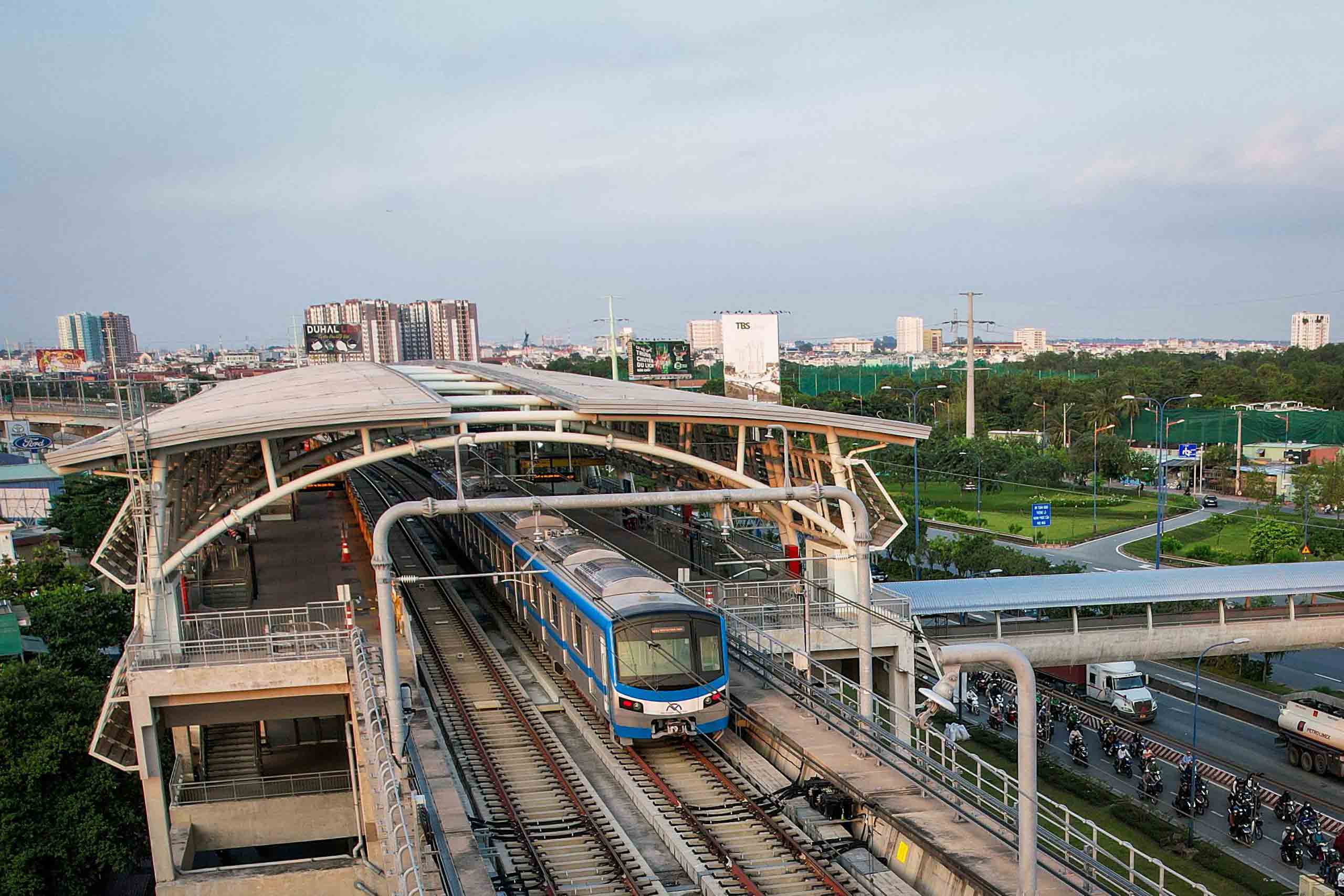 Khẩn cấp làm metro nối TP.HCM với sân bay Long Thành- Ảnh 1. Khẩn cấp làm metro nối TP.HCM với sân bay Long Thành- Ảnh 1.