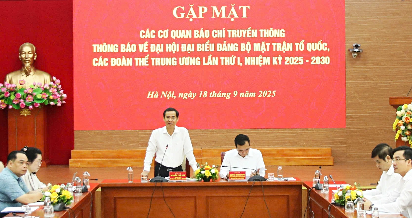 Chỉ định nhân sự Đảng ủy MTTQ, các đoàn thể T.Ư sau Đại hội XIV - Ảnh 1.