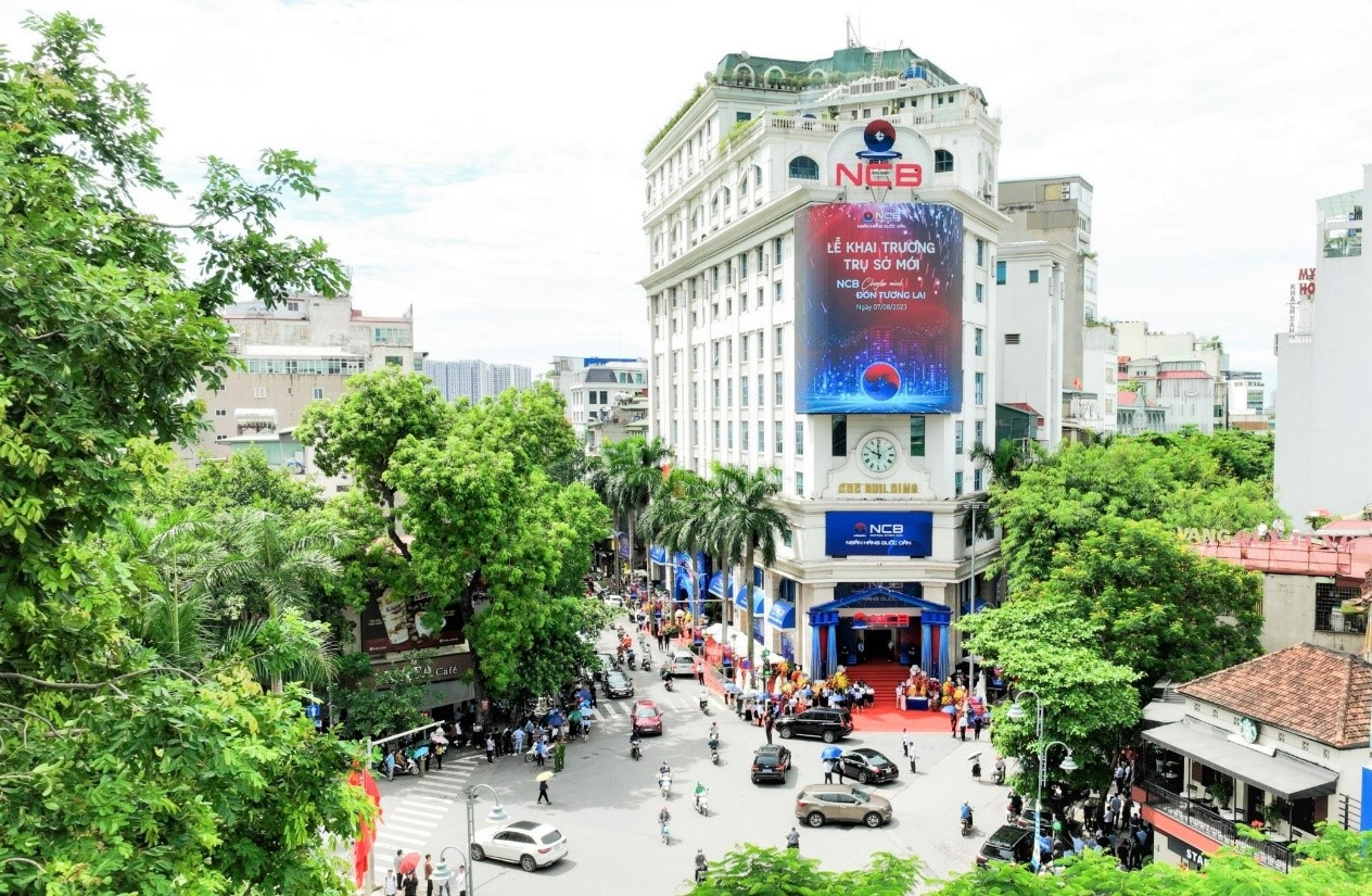 NCB chuyển mình mạnh mẽ, vững bước tuổi 30- Ảnh 1. NCB chuyển mình mạnh mẽ, vững bước tuổi 30- Ảnh 1.