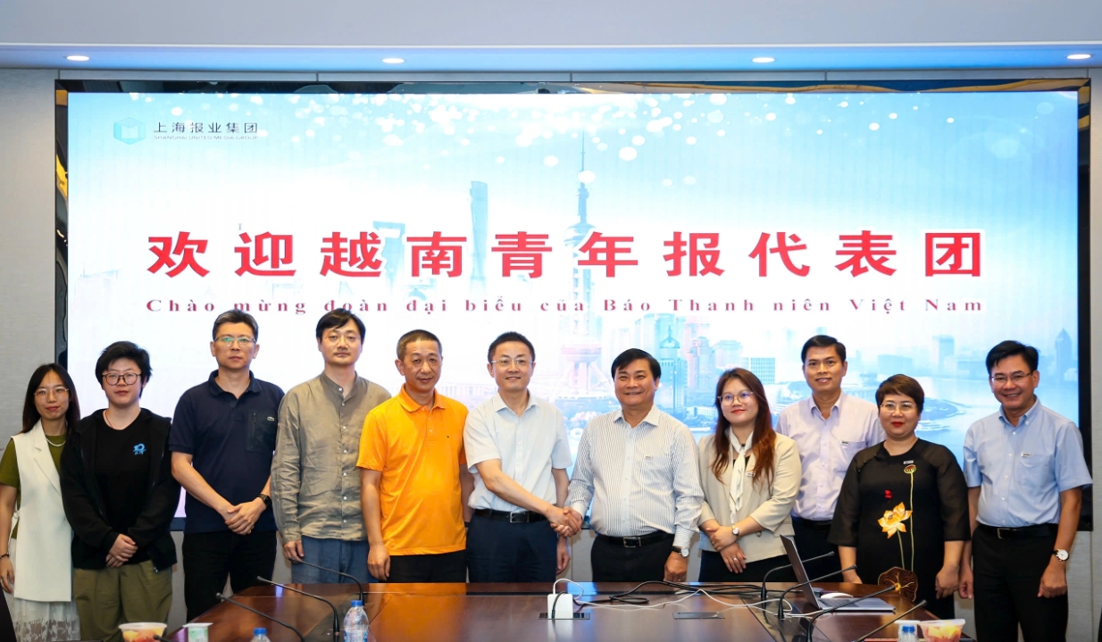 Báo Thanh Niên trao đổi cơ hội hợp tác với cơ quan báo chí Thượng Hải- Ảnh 2. Báo Thanh Niên trao đổi cơ hội hợp tác với cơ quan báo chí Thượng Hải- Ảnh 2.