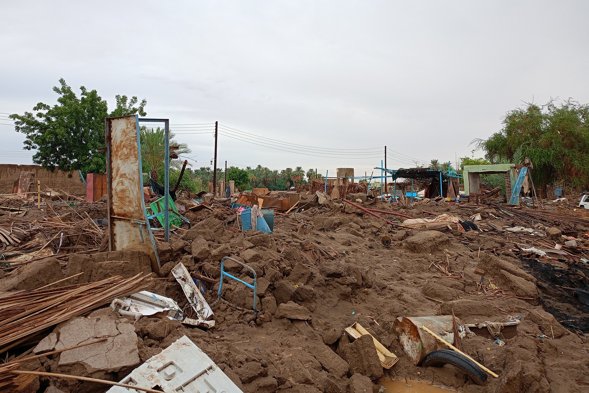 Lở đất san bằng một ngôi làng ở Sudan, 1.000 người chết?- Ảnh 1.