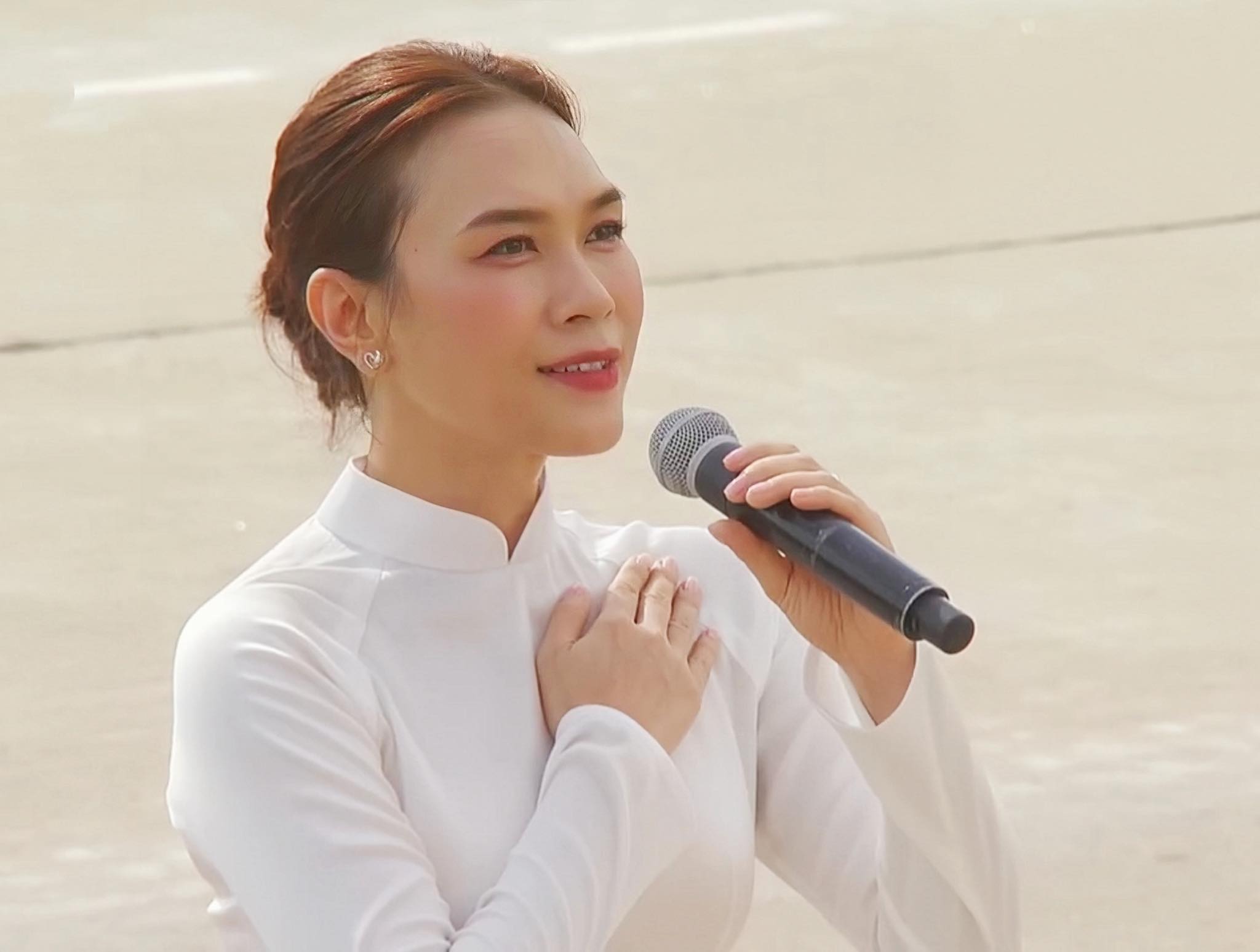 Màn hòa giọng của Mỹ Tâm, Phương Mỹ Chi ‘gây sốt’ - Ảnh 1.