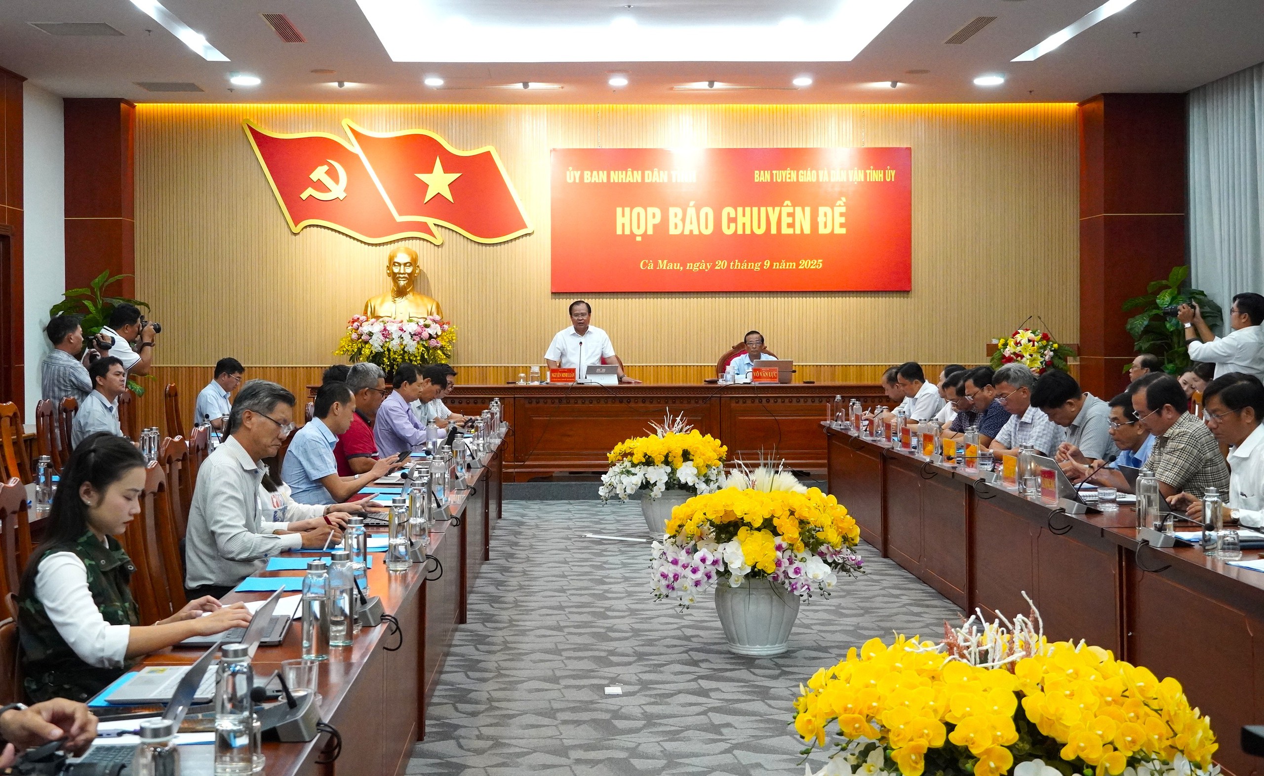 Cà Mau thông tin vụ thuê đất công rồi phân lô chuyển nhượng - Ảnh 3.