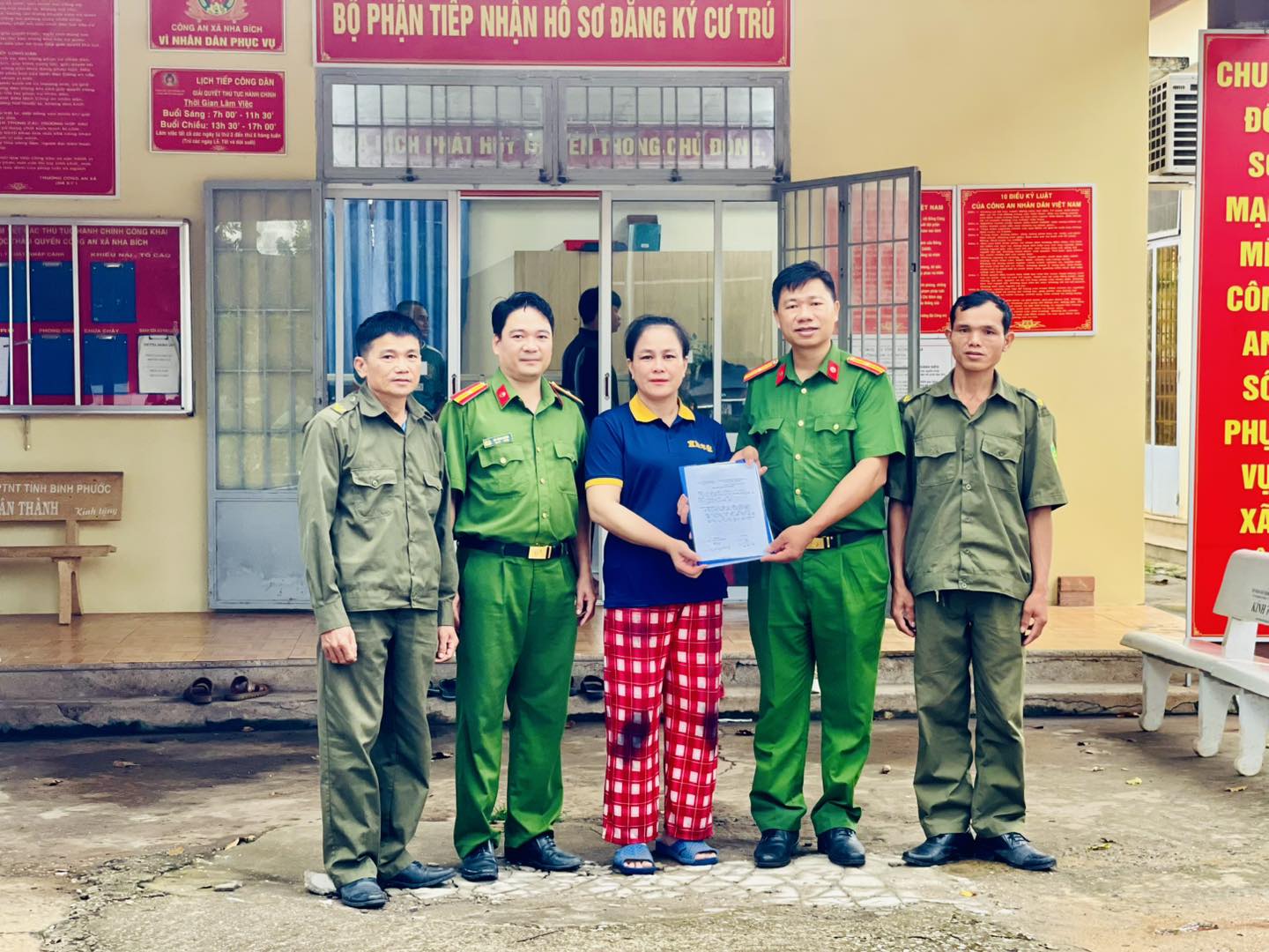 3 phụ nữ ở Đồng Nai liên tiếp nhặt được của rơi, trả lại người đánh mất- Ảnh 2.