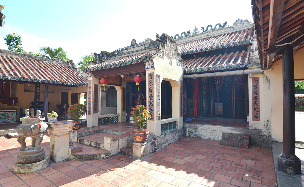 Ha Tien Thap Canh៖ រឿងដ៏រំភើបនៃភ្នំ Binh San - រូបថត ១. Hà Tiên thập cảnh: Chuyện ly kỳ ở núi Bình San- Ảnh 1.