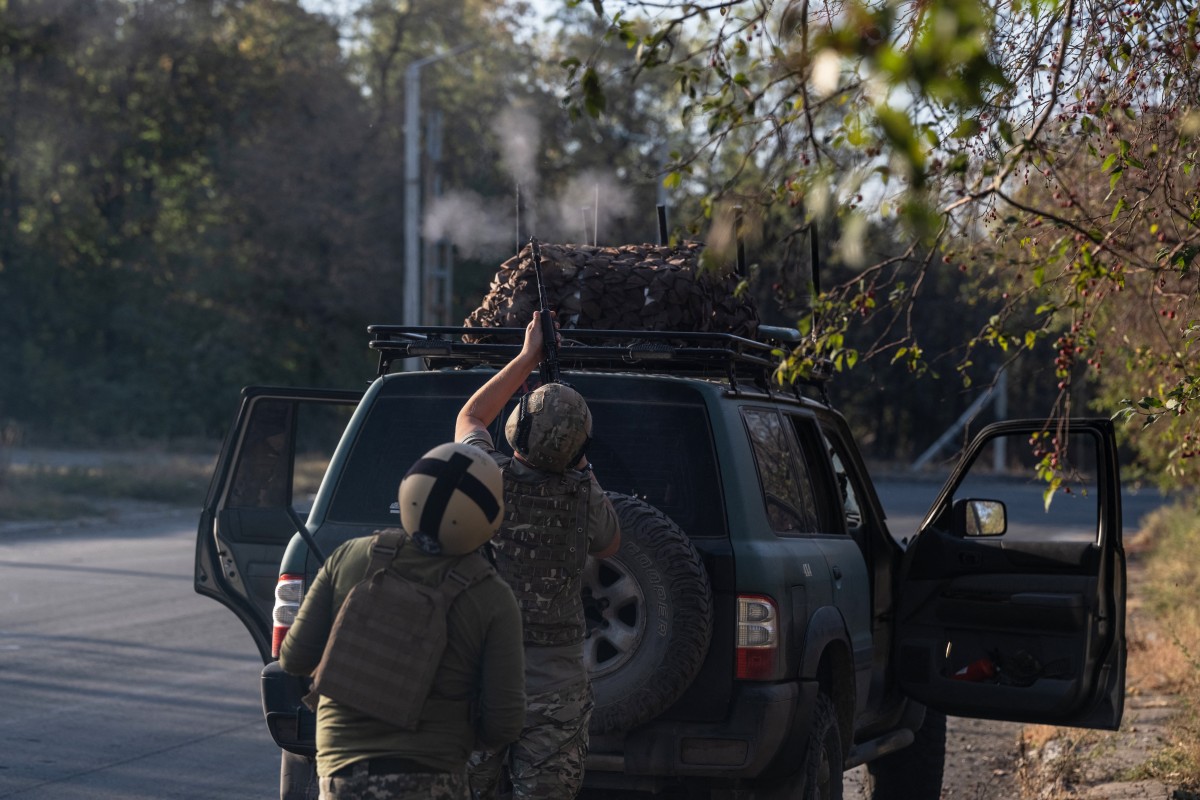 Chiến sự Ukraine ngày 1.307: Kyiv lần đầu tuyên bố phá thủy phi cơ Nga - Ảnh 4.