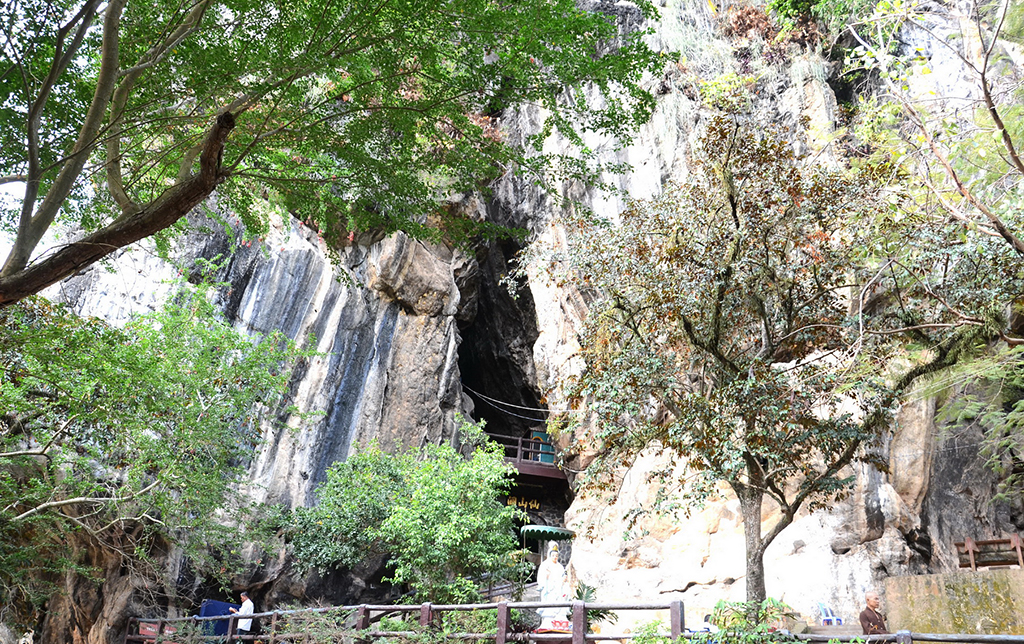 Krajina Ha Tien Ten: Malebná oblast vesnice Thach Dong - Foto 3. Hà Tiên thập cảnh: Thắng cảnh Thạch Động thôn vân- Ảnh 3.