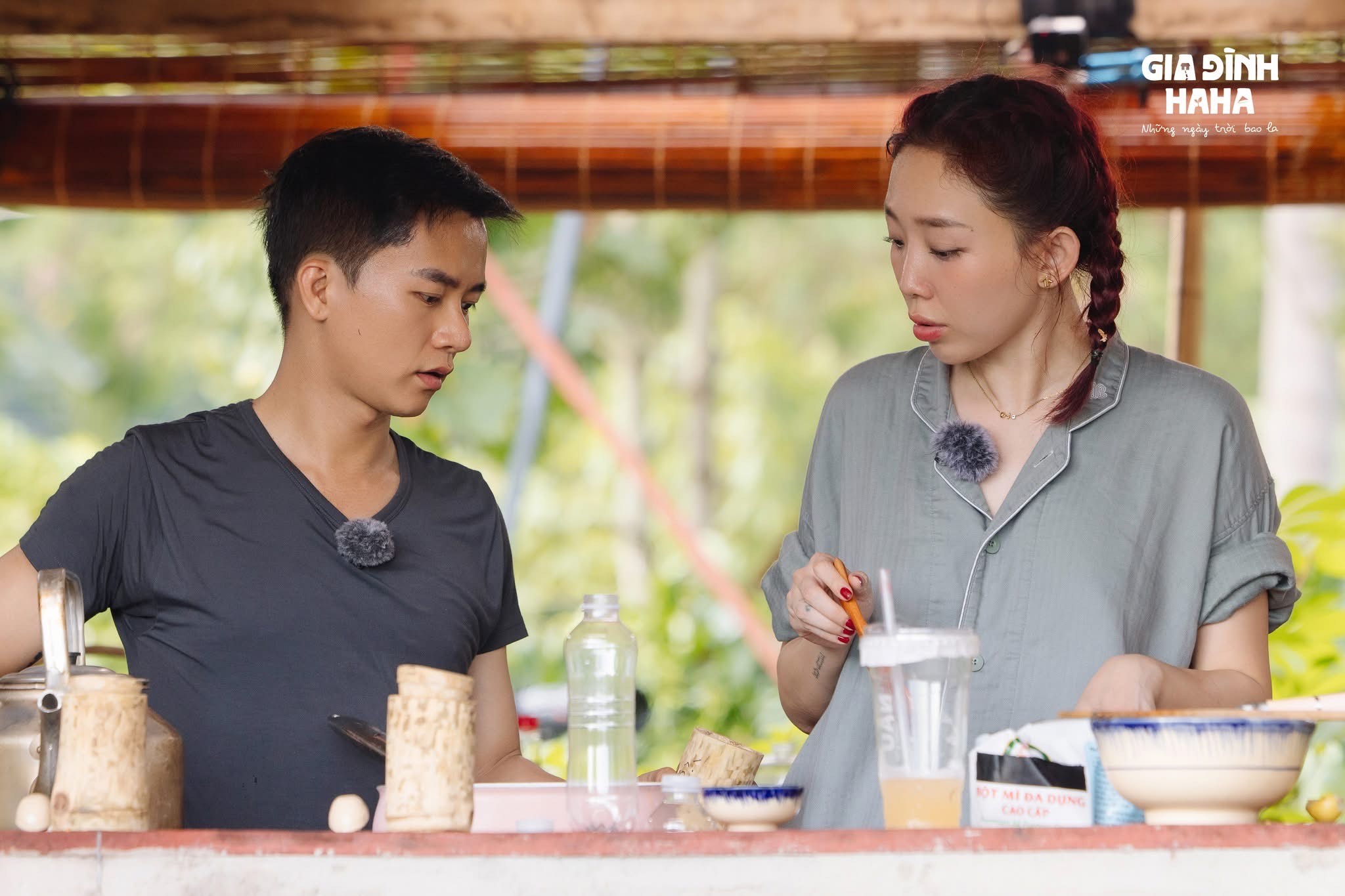 Gia đình Haha trở lại với chương trình thực tế đặc biệt Bản Liền: Ngày trở về - Ảnh 2.
