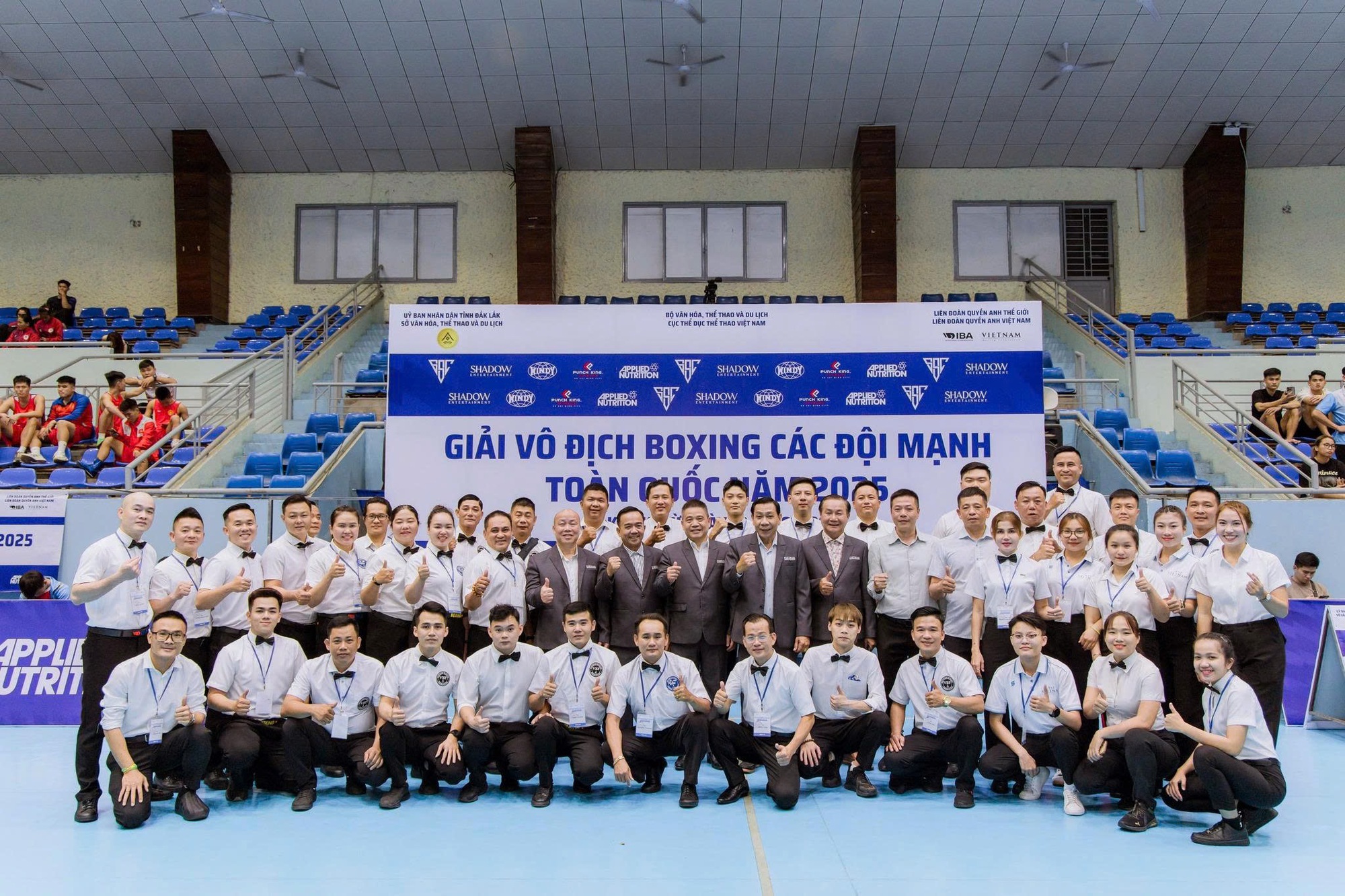 Liên đoàn Quyền anh Việt Nam vẫn chưa nhận được hồi âm từ ông Lưu Tú Bảo- Ảnh 2.