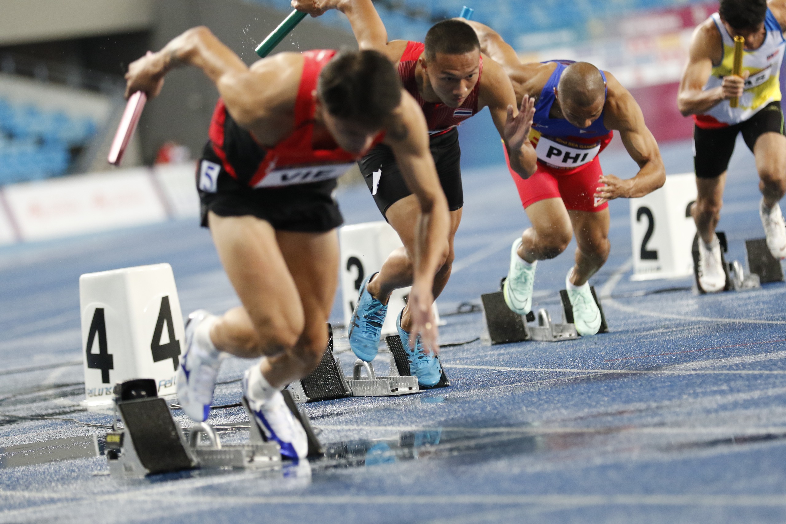 ម៉ាឡេស៊ីបញ្ជូនជើងឯកពិភពលោកទៅស៊ីហ្គេមលើកទី៣៣៖ ការប្រកួតយ៉ាងស្វិតស្វាញ - រូបថត ១. Malaysia đưa các nhà vô địch thế giới dự SEA Games 33: Cạnh tranh khốc liệt- Ảnh 1.