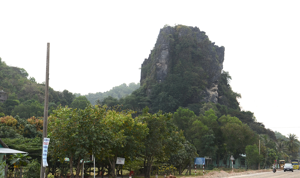 Krajina Ha Tien Ten: Malebná oblast vesnice Thach Dong - Foto 1. Hà Tiên thập cảnh: Thắng cảnh Thạch Động thôn vân- Ảnh 1.