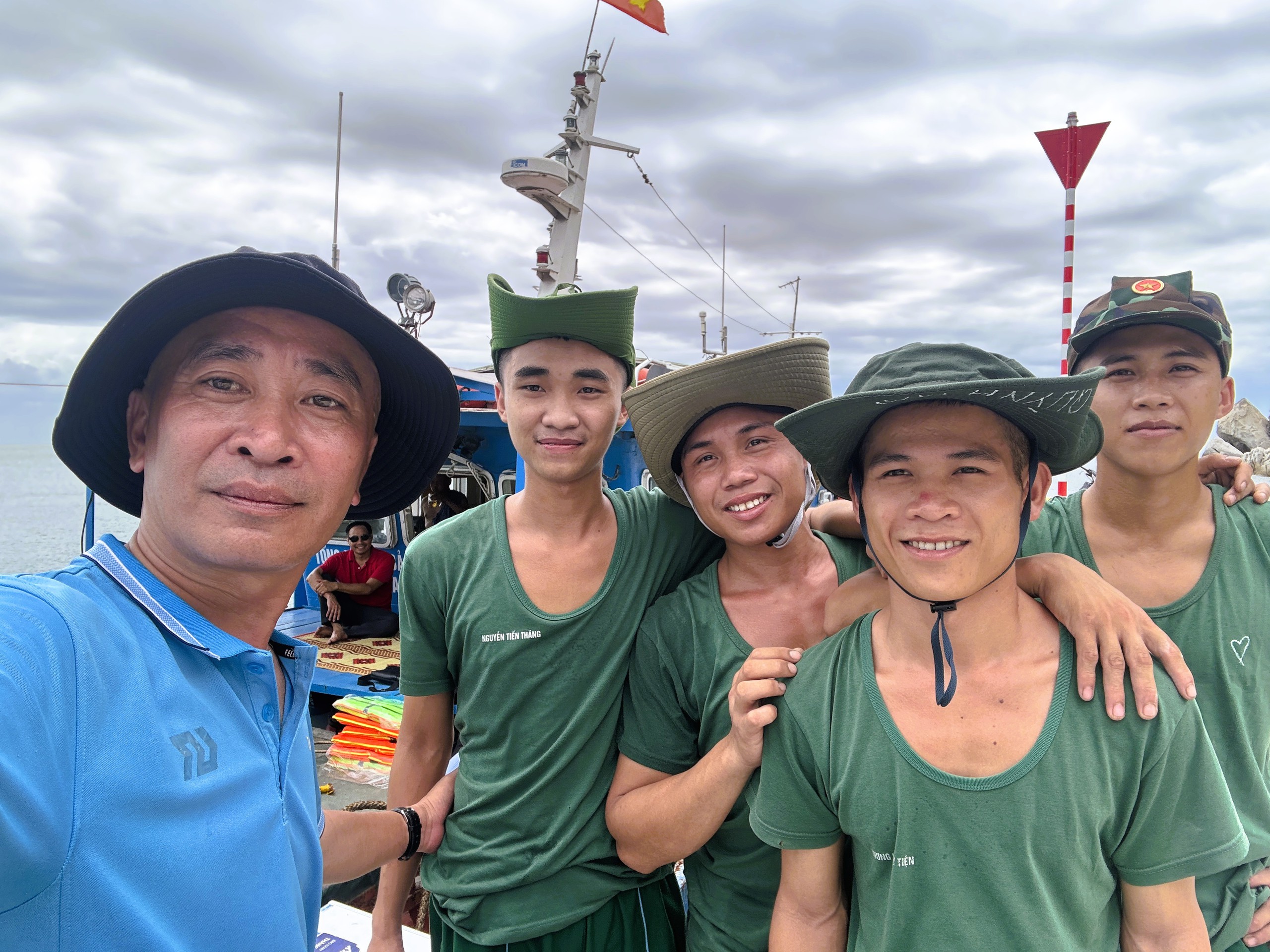 Kỳ 4: Trầy trật ra hòn Mắt Con, điểm A14- Ảnh 2.