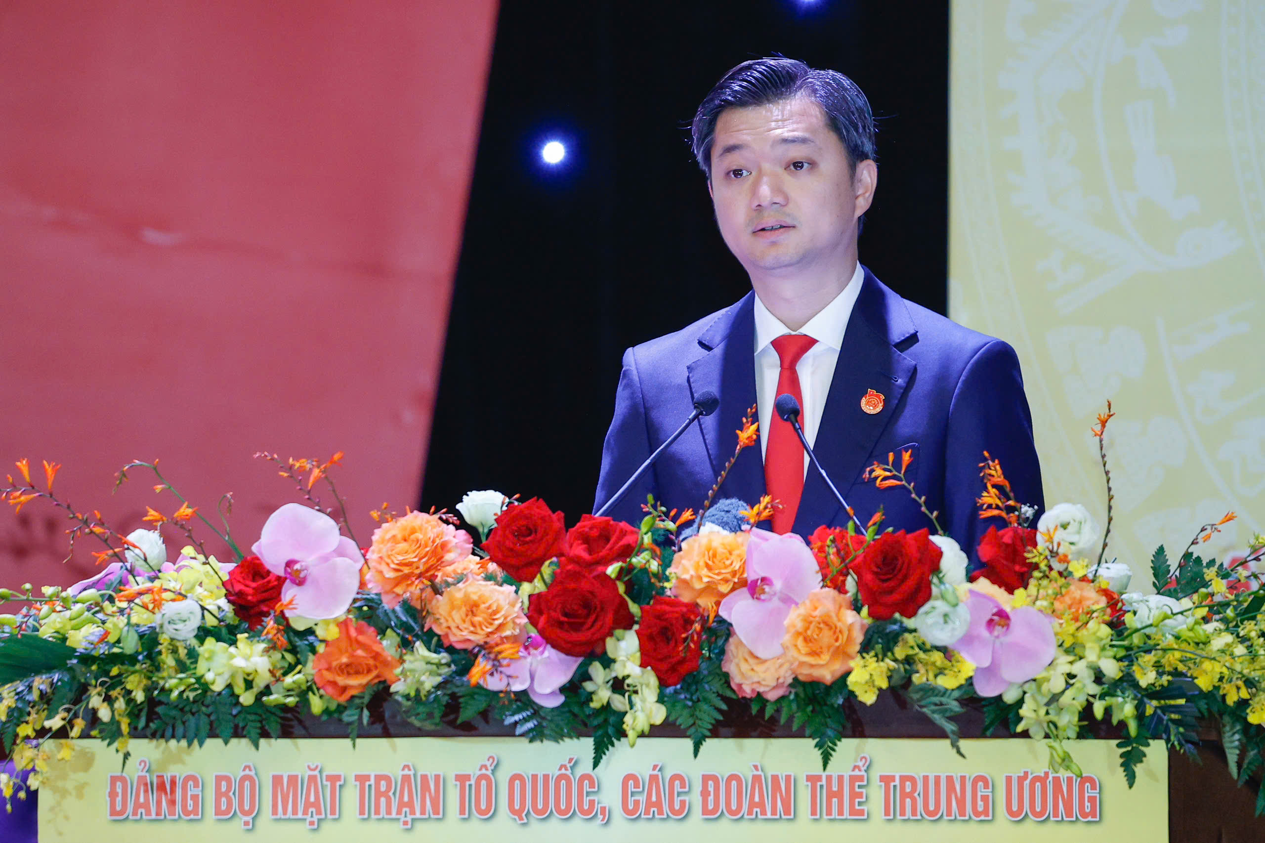 Mr. Nguyen Minh Triet: 5 key solutions to promote youth - Photo 2. Anh Nguyễn Minh Triết: 5 giải pháp trụ cột phát huy sức trẻ - Ảnh 2.