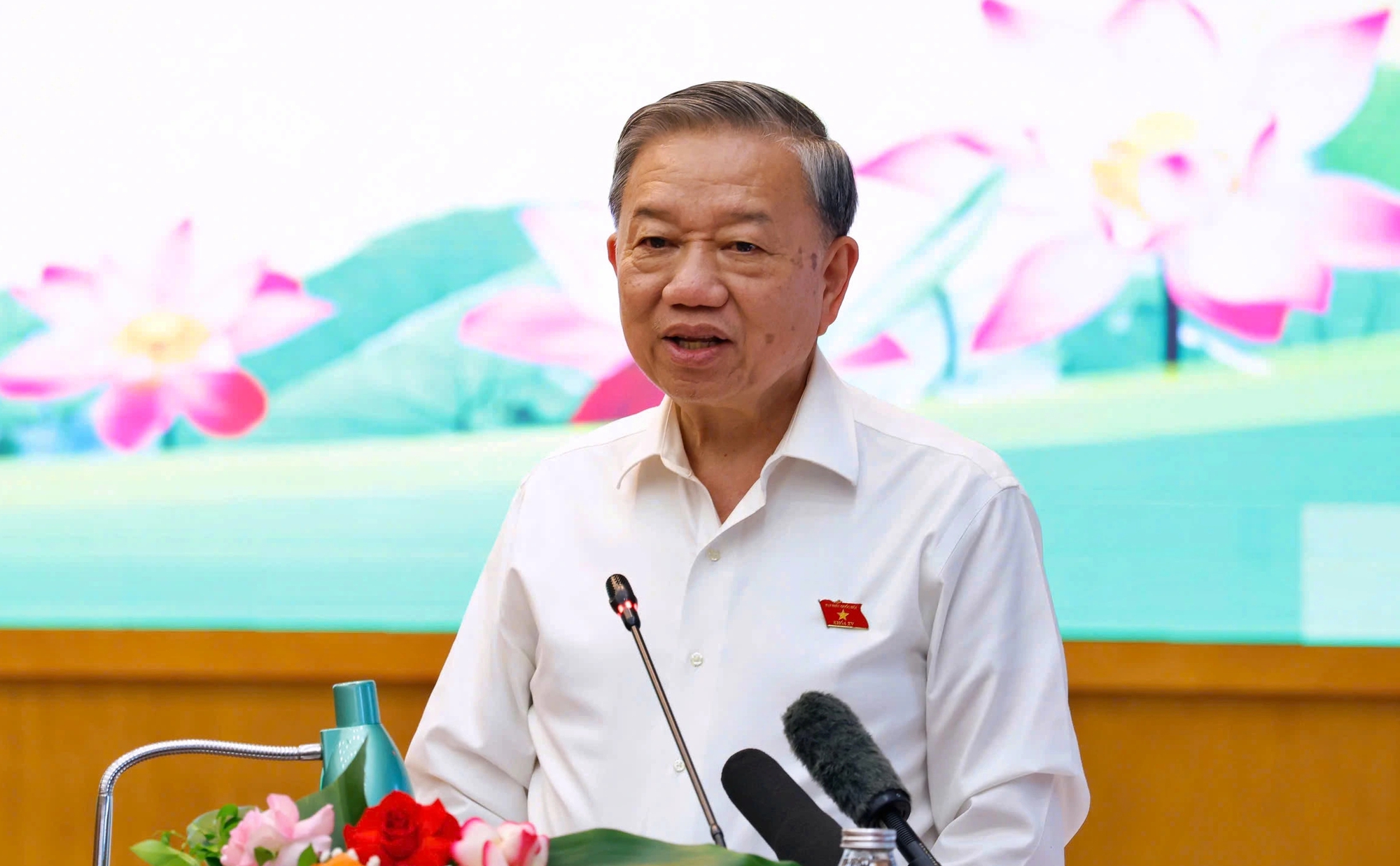 Tổng B&iacute; thư: Cả nước ho&agrave;n to&agrave;n đủ điều kiện để phổ cập THPT - Ảnh 2.