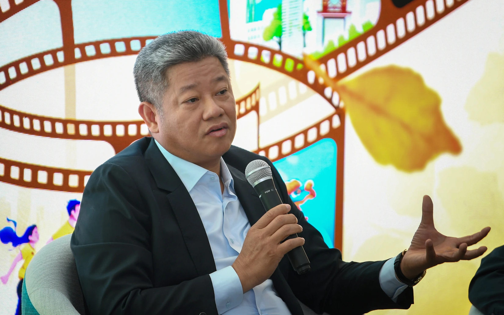 'Chúng tôi muốn du khách lưu giữ ký ức đáng nhớ về mùa thu Hà Nội'- Ảnh 1.