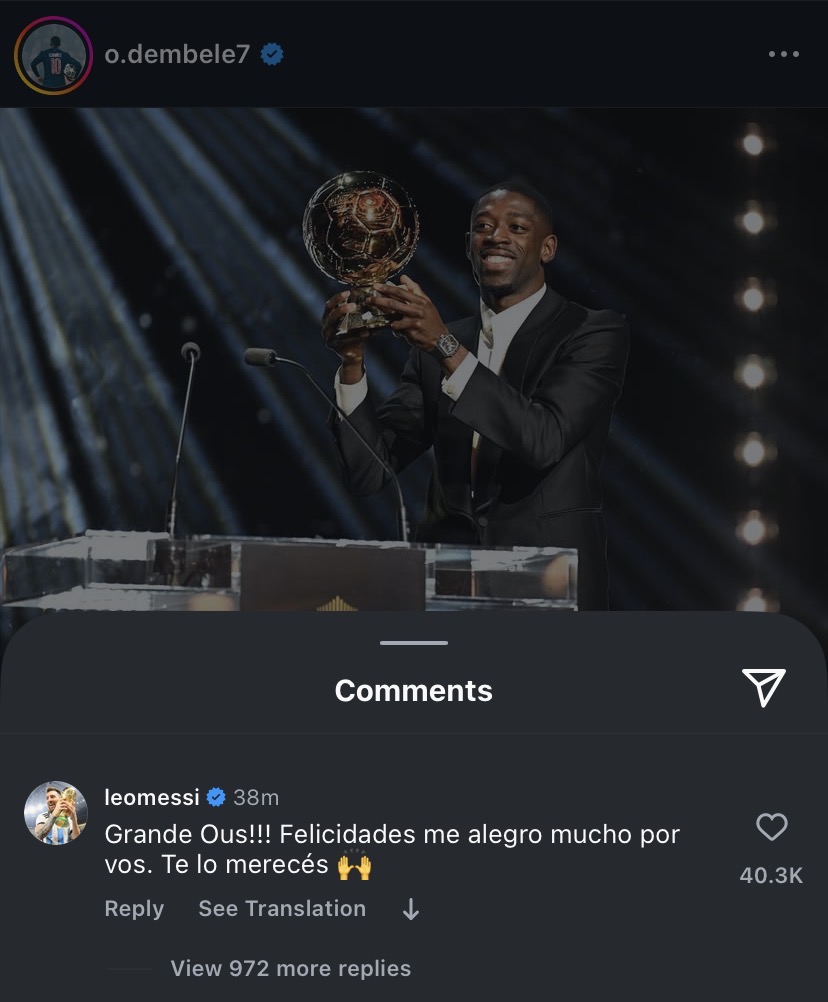 Messi និង Mbappe អបអរសាទរ Ousmane Dembele ដែលឈ្នះបាល់មាស Ronaldo មិនបានបង្ហាញអារម្មណ៍អ្វីឡើយ - រូបថត ១. Messi và Mbappe chúc mừng Ousmane Dembele đoạt Quả bóng vàng, Ronaldo chưa biểu lộ cảm xúc - Ảnh 1.