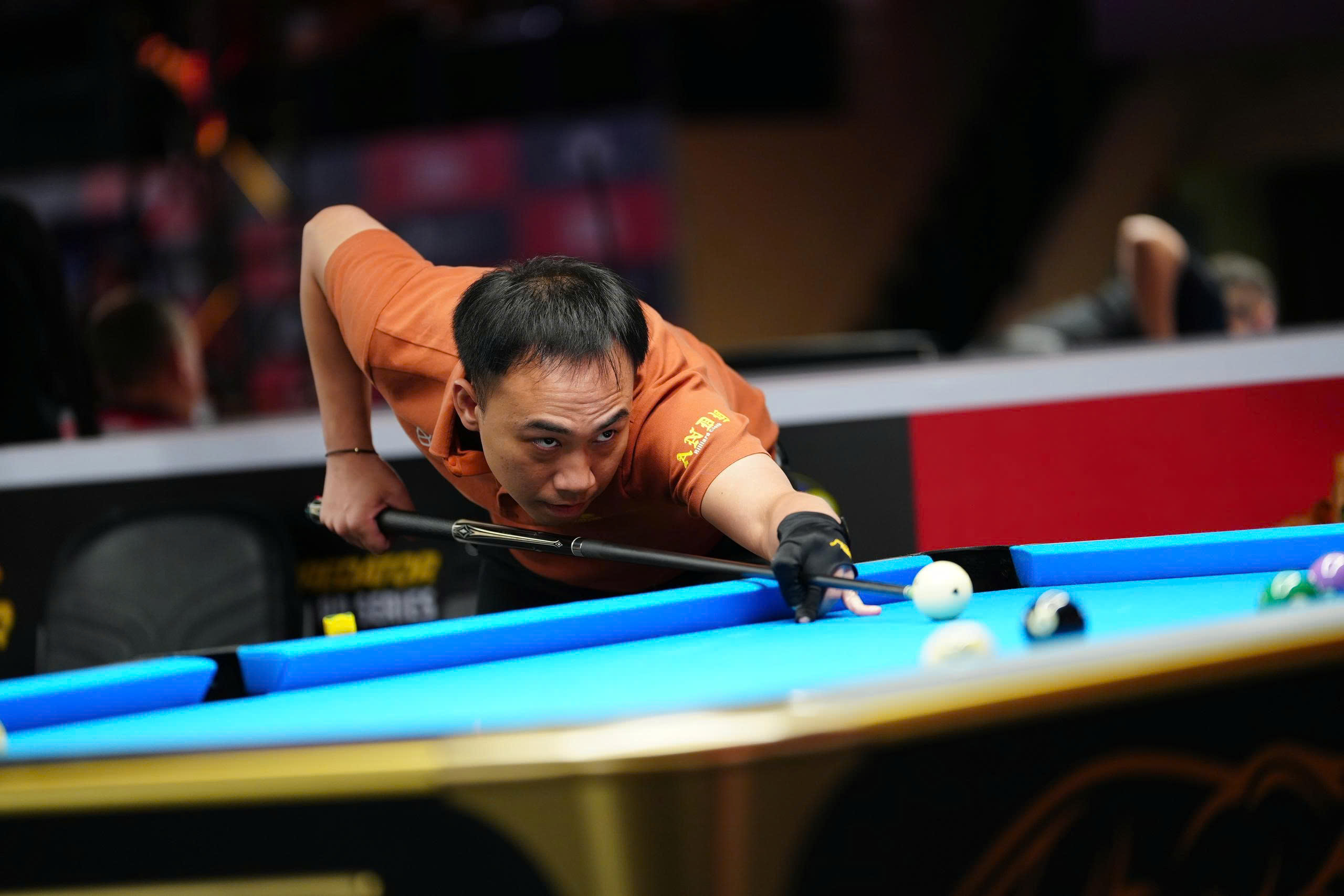 ຮ່ວາງຊາ ສືບຕໍ່ສະແດງໃຫ້ເຫັນຮູບການທີ່ໜ້າຕື່ນເຕັ້ນກວ່າ - ຮູບທີ 2. Hoàng Sao đi tiếp theo kịch bản không thể kịch tính hơn- Ảnh 2.