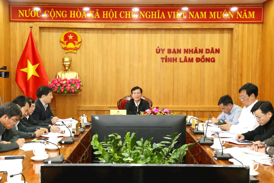 Giải ngân vốn đầu tư công ì ạch, Lâm Đồng lo hụt mục tiêu tăng trưởng - Ảnh 7.