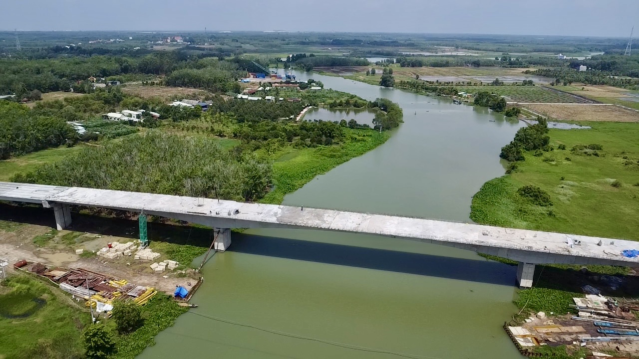 TP.HCM: Tạm đóng nhiều đoạn đường Hồ Chí Minh để hoàn thiện 4 cây cầu - Ảnh 3.