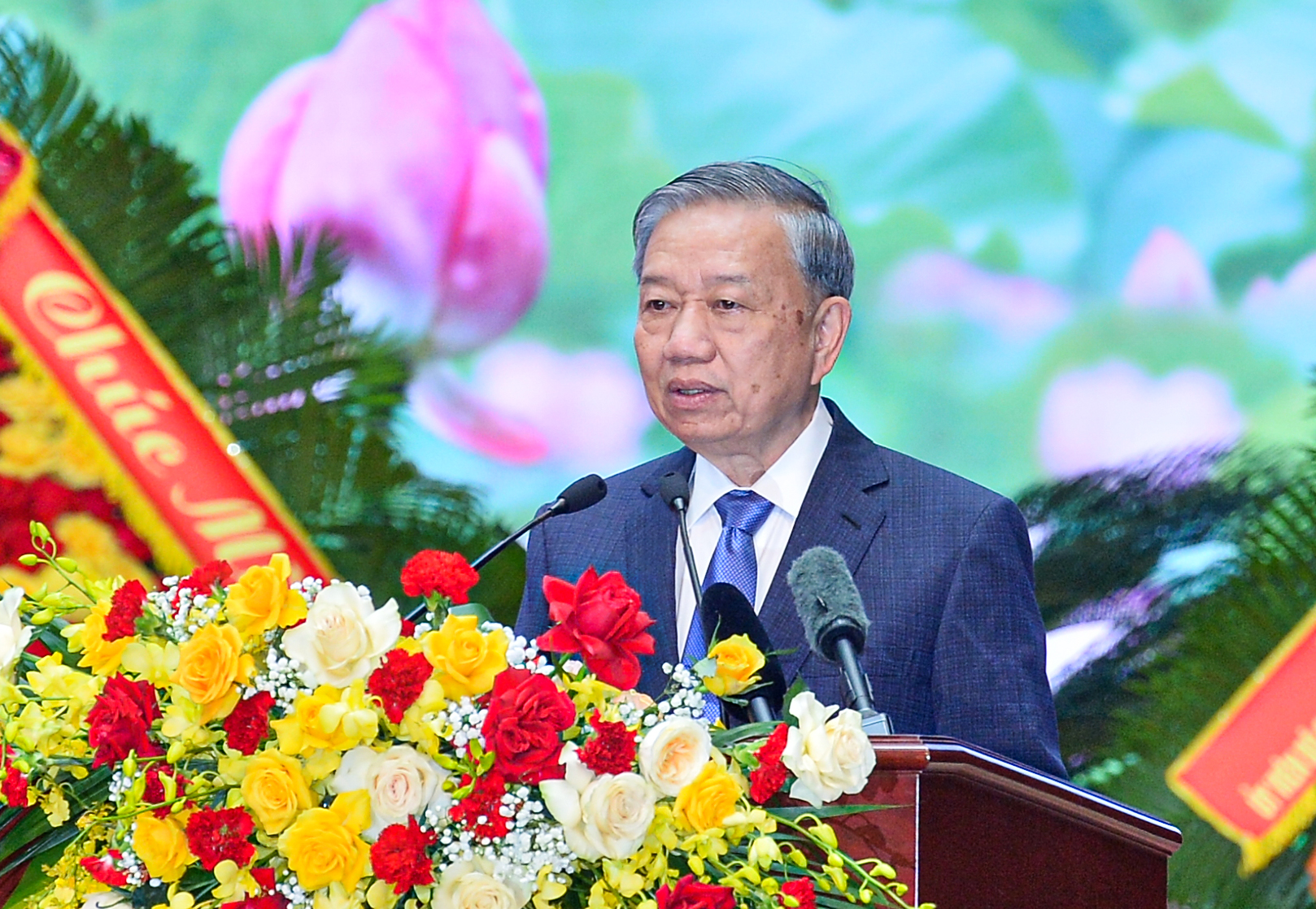 Tổng Bí thư Tô Lâm: 'Thi đua …