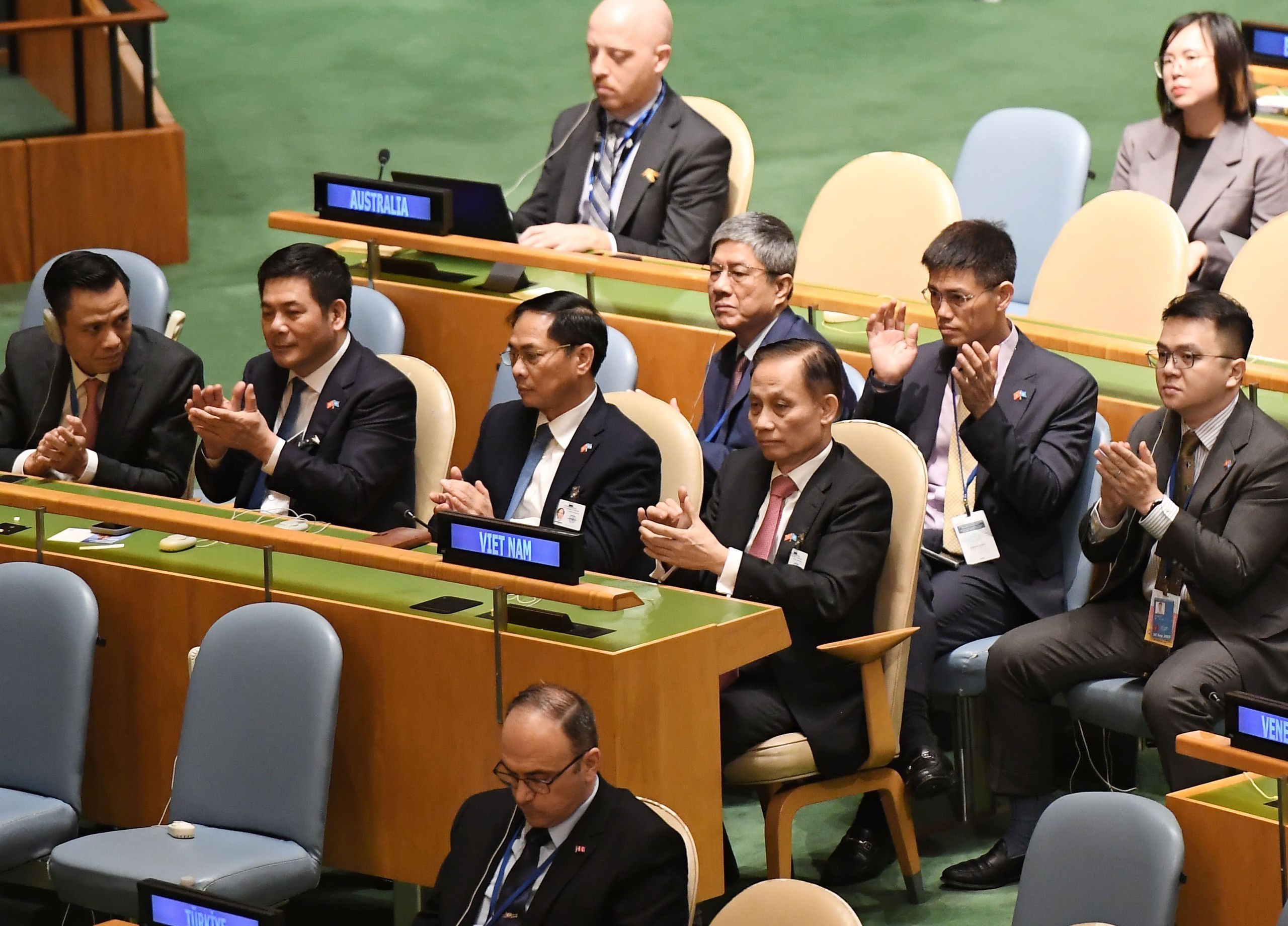 ប្រធានរដ្ឋ Luong Cuong ថ្លែងសុន្ទរកថាសំខាន់នៅអង្គការសហប្រជាជាតិ - រូបថត ២. Chủ tịch nước Lương Cường có bài phát biểu quan trọng tại Liên Hiệp Quốc- Ảnh 2.