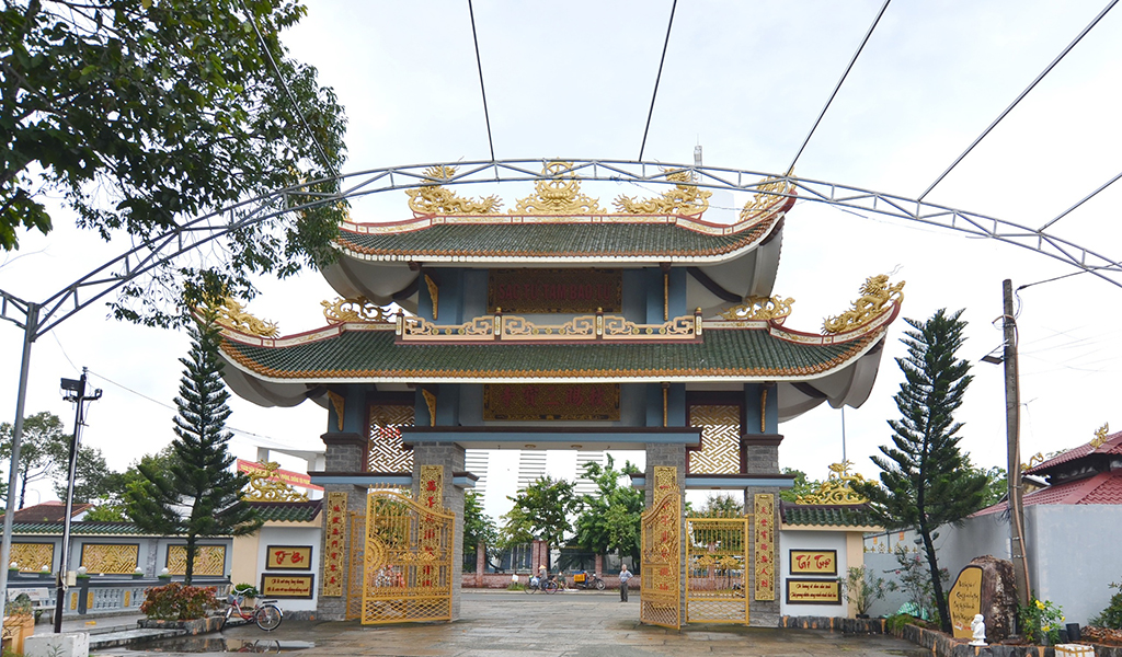 Ha Tien Thap Canh៖ សារីរិកធាតុបុរាណនៅវត្ត Tam Bao - រូបថត ៧. Hà Tiên thập cảnh: Di tích thành xưa ở chùa Tam Bảo- Ảnh 7.