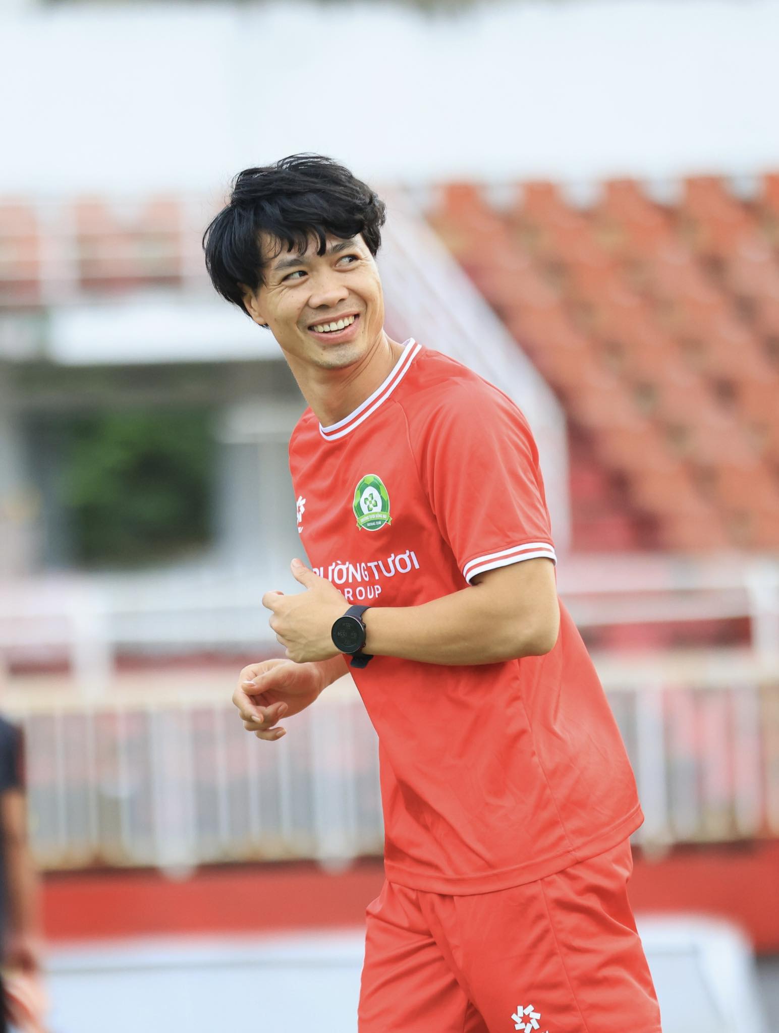 តារាងការប្រកួតវគ្គទី១៖ Cong Phuong ជួយ Truong Tuoi Dong Nai ឈ្នះការប្រកួតដំបូងរបស់ពួកគេ? - រូបថត ១. Lịch thi đấu hạng nhất: Công Phượng giúp Trường Tươi Đồng Nai thắng trận đầu tay? - Ảnh 1.