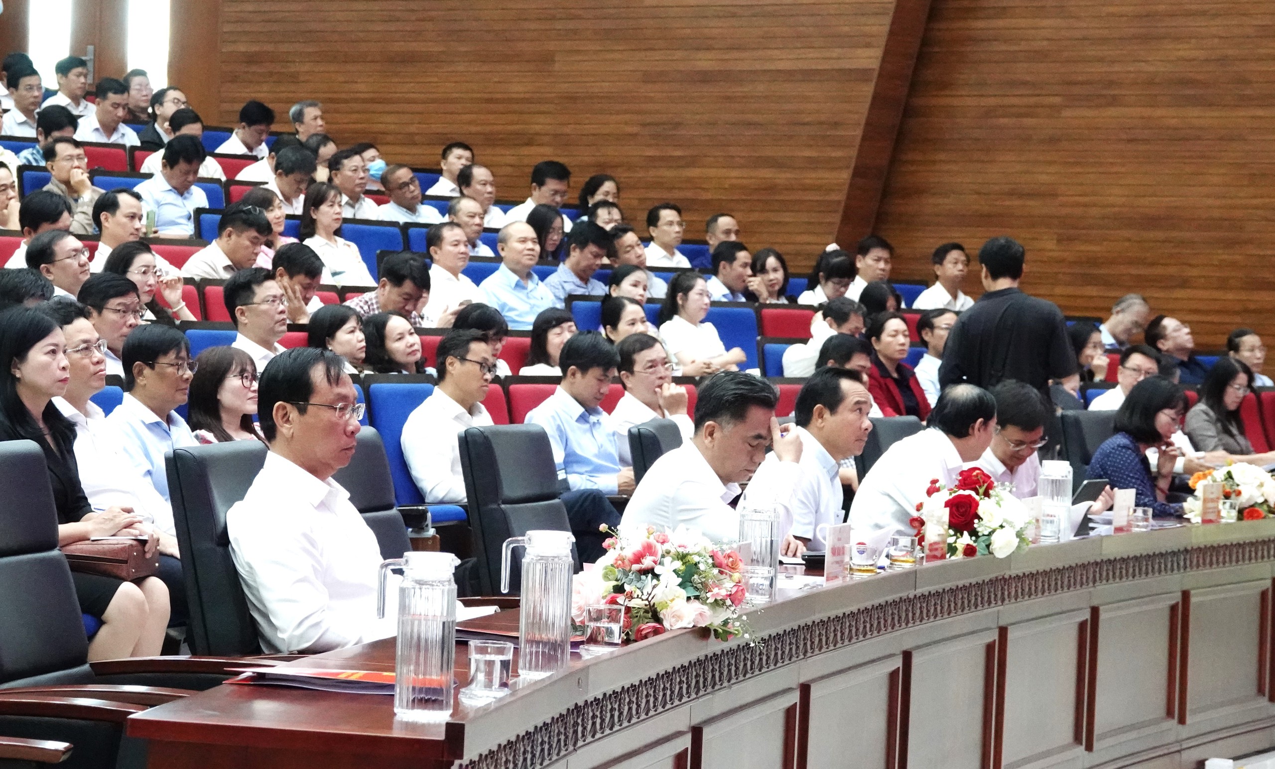 TP.HCM sẽ kiểm điểm bí thư, chủ tịch phường xã chậm trễ giải phóng mặt bằng- Ảnh 2.