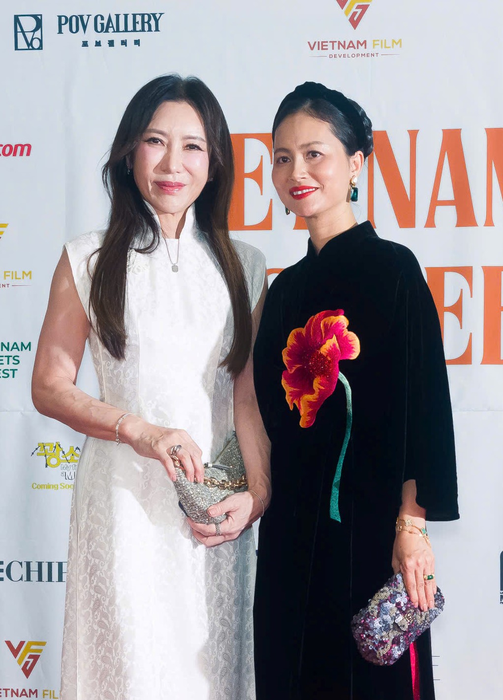 បណ្ឌិត ង៉ោ ភួងឡាន៖ អត្រាកំណើននៃវិស័យភាពយន្តវៀតណាមគឺ ១៥-២០% ក្នុងមួយឆ្នាំ - រូបថត ២. TS Ngô Phương Lan: Tốc độ tăng trưởng của điện ảnh Việt mỗi năm đạt 15-20% - Ảnh 2.