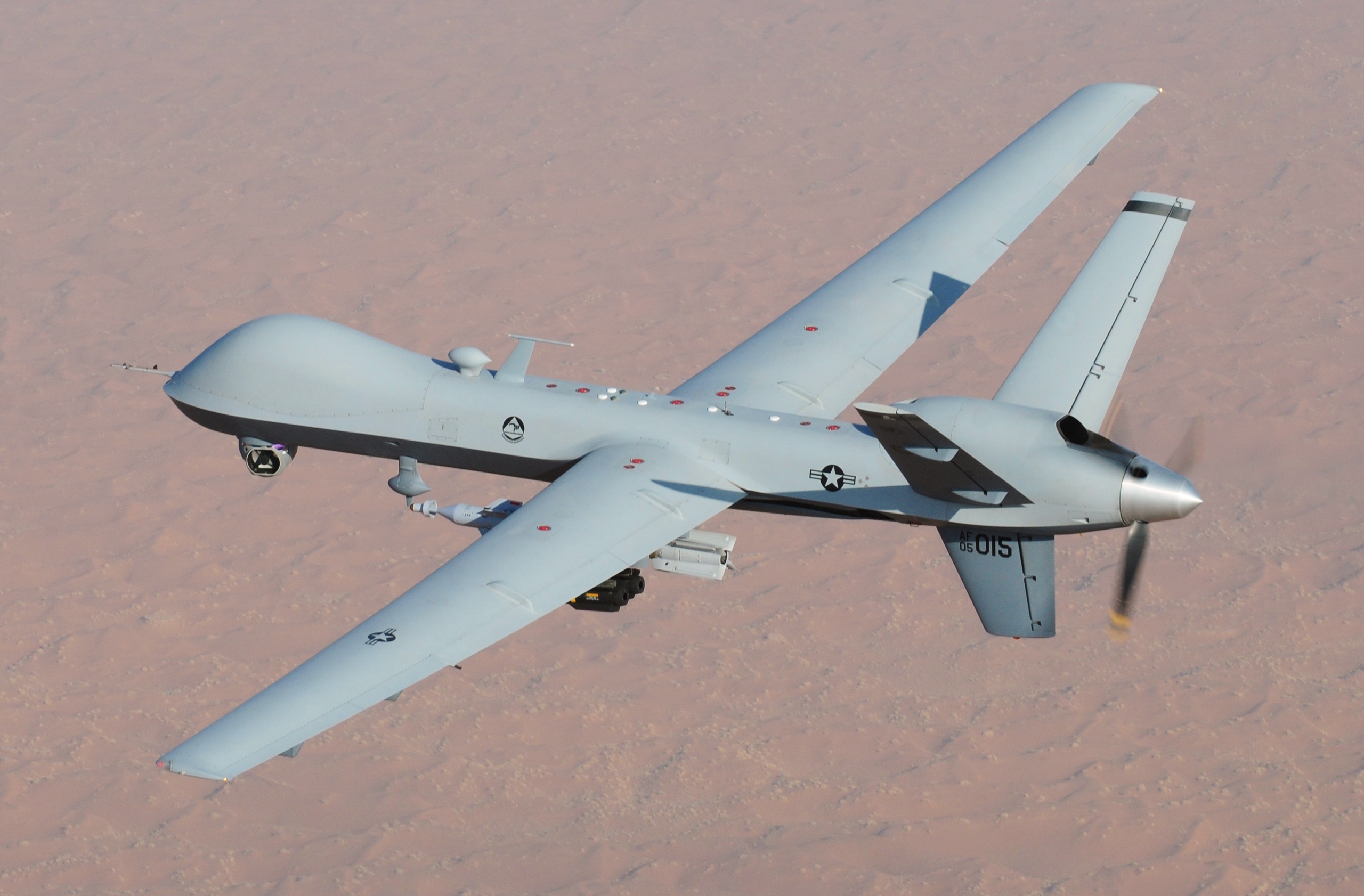 UAV quân sự đã phát triển ra sao để 'định hình chiến tranh' hiện đại? - Ảnh 3.
