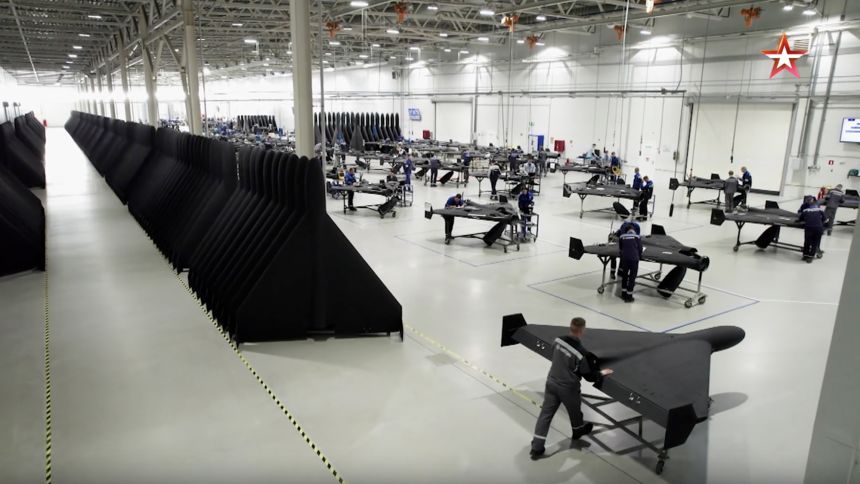 UAV quân sự đã phát triển ra sao để 'định hình chiến tranh' hiện đại? - Ảnh 6.