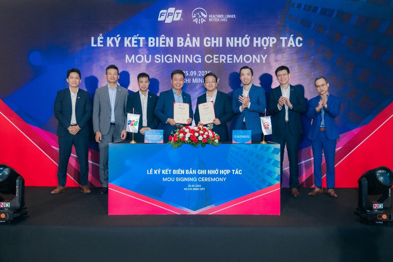 AIA Việt Nam hợp tác FPT thúc đẩy chuyển đổi số lĩnh vực bảo hiểm sức khỏe- Ảnh 1.