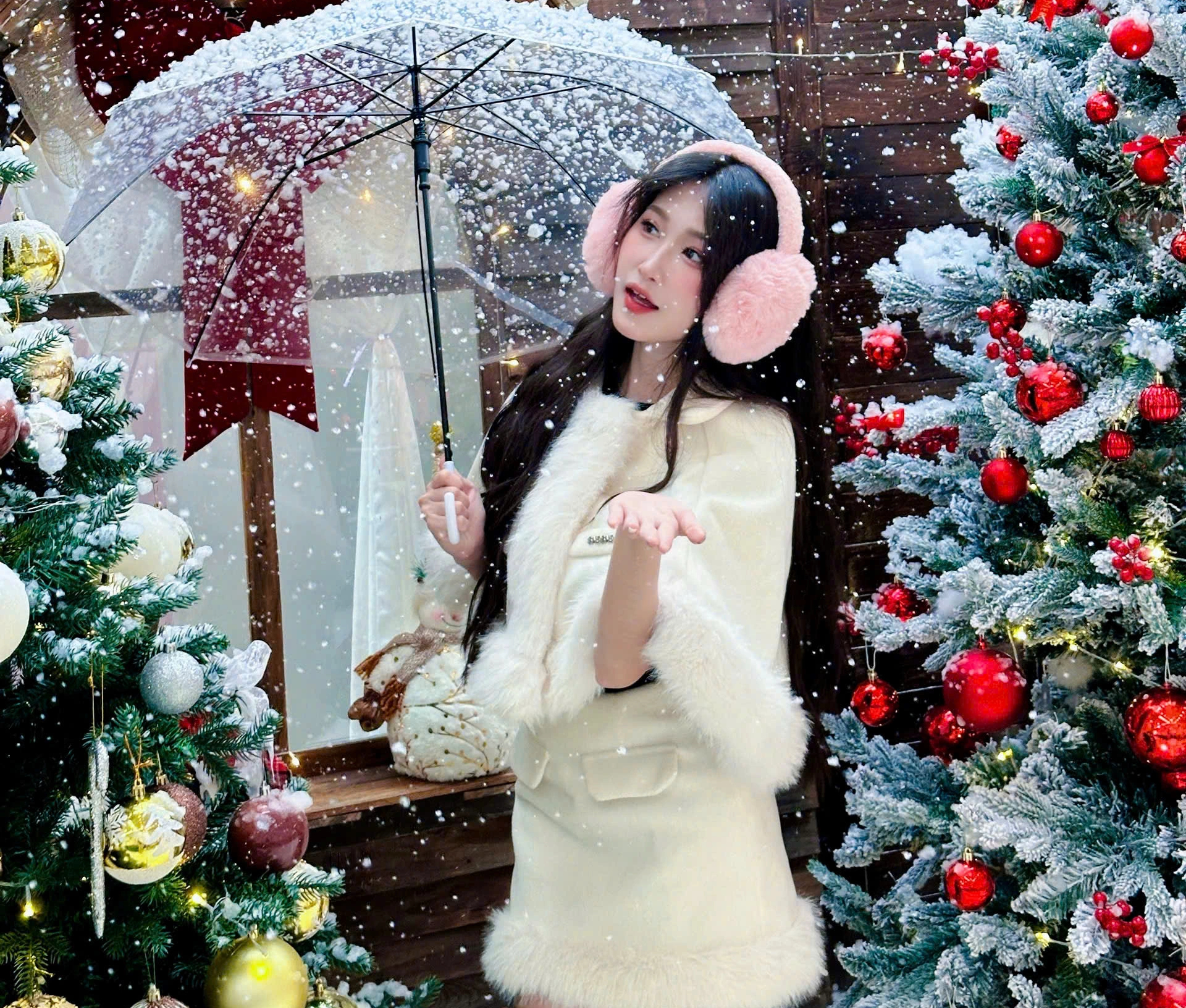 Mới cuối tháng 9 đã rộn ràng không khí Giáng sinh- Ảnh 7. Mới cuối tháng 9 đã rộn ràng không khí Giáng sinh- Ảnh 7.