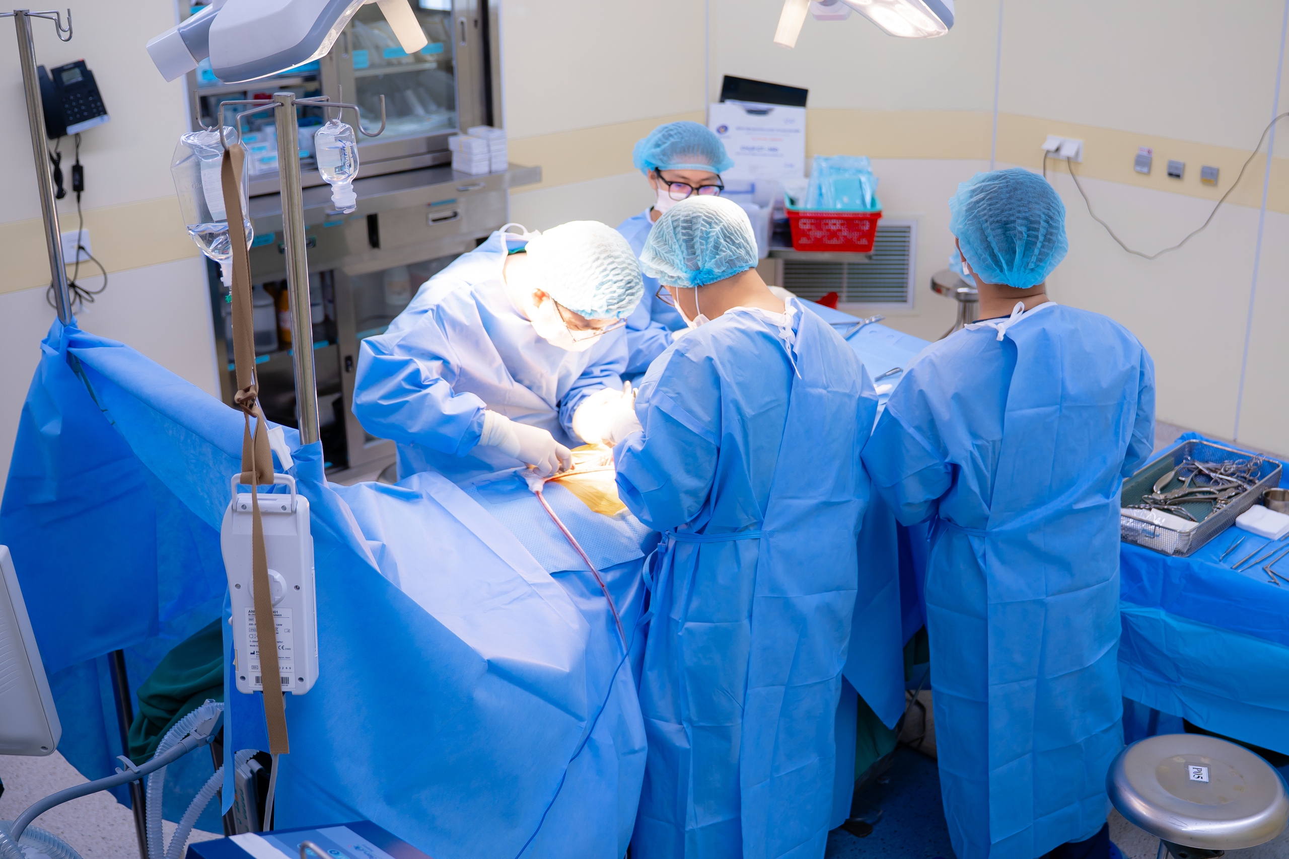Thoát Khỏi Đau Lưng Kinh Niên Nhờ Phẫu Thuật Tlif- Ảnh 3. Thoát Khỏi Đau Lưng Kinh Niên Nhờ Phẫu Thuật Tlif- Ảnh 3.