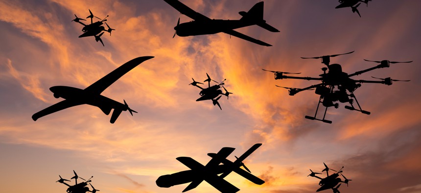 UAV giờ uy lực hơn nhờ tấn công bầy đàn bằng AI - Ảnh 2.