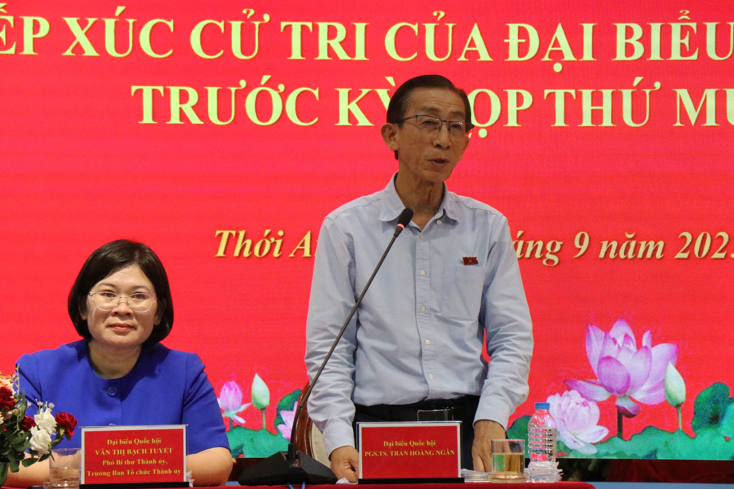 Đại biểu Quốc hội Trần Hoàng Ngân: Cần xem thời sự để tránh lừa đảo qua mạng- Ảnh 2.