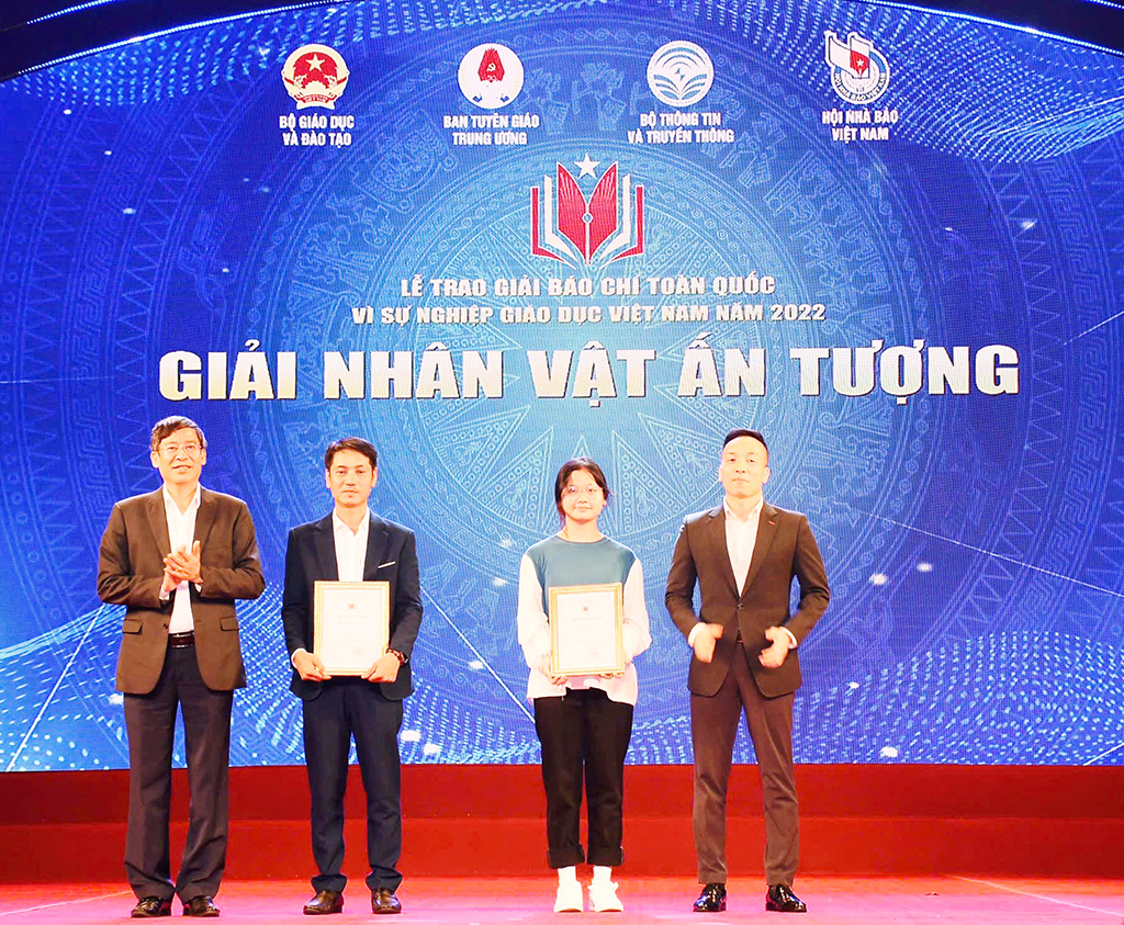 Thầy Nguyễn Trần Vỹ và hành trình đi xin thay đổi cuộc sống học sinh vùng cao - Ảnh 1.