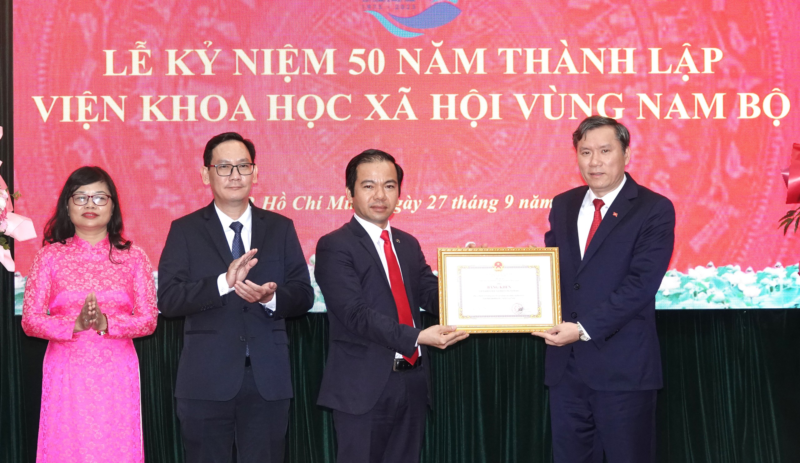 Viện Khoa học xã hội vùng Nam bộ kỷ niệm 50 năm thành lập- Ảnh 2.